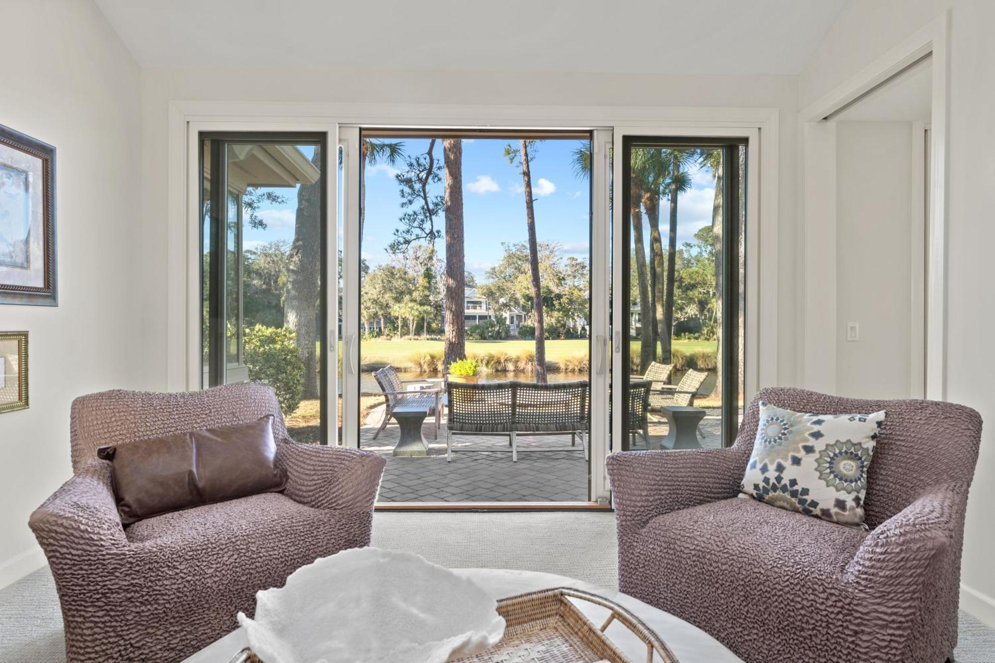 Holiday home New Listing - 3rd Row - Pool - - Golf Course - Lagoon - 8 Lagoon Rd Hilton Head Island