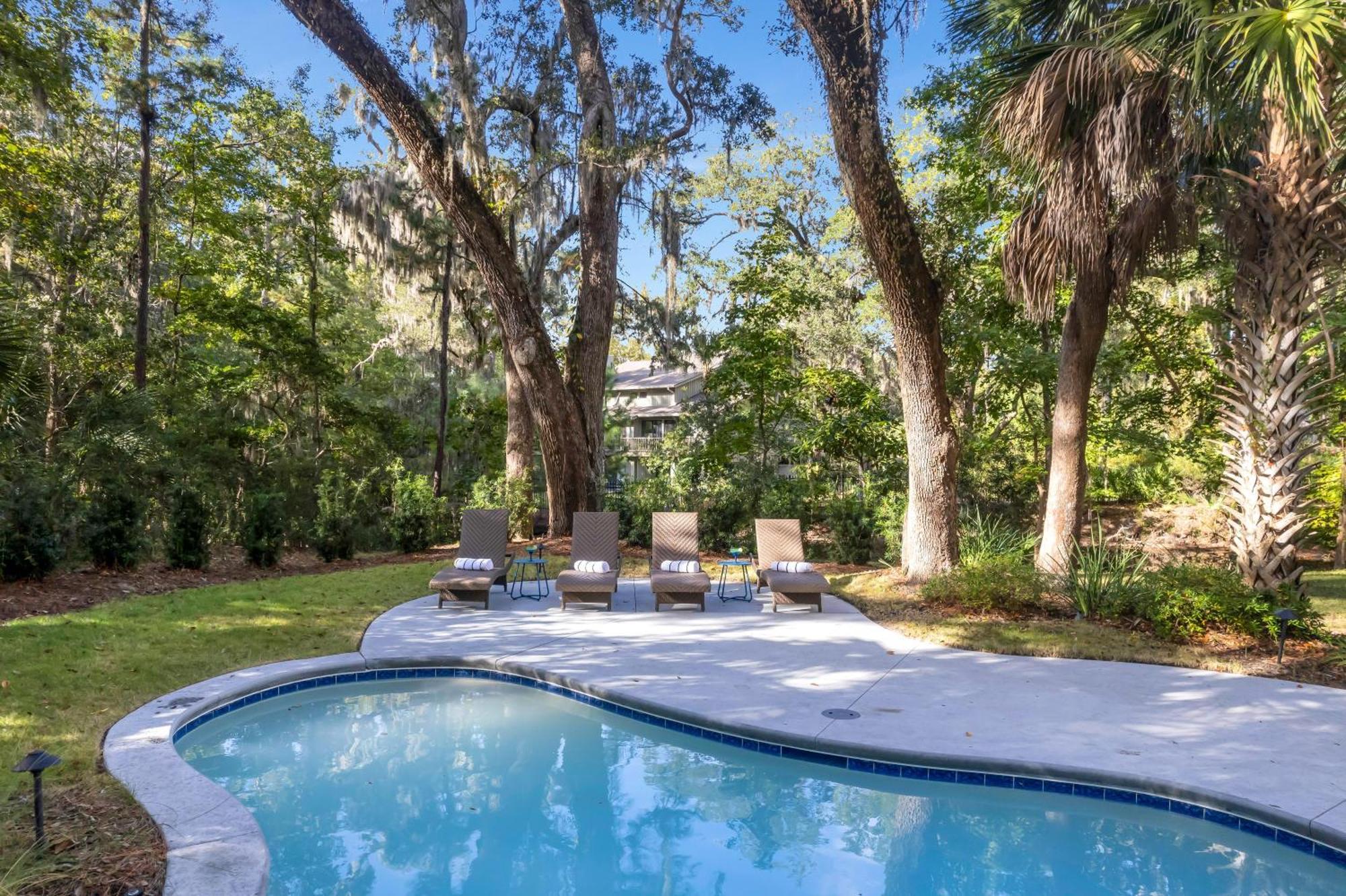 32 Plantation Drive * Hilton Head Island