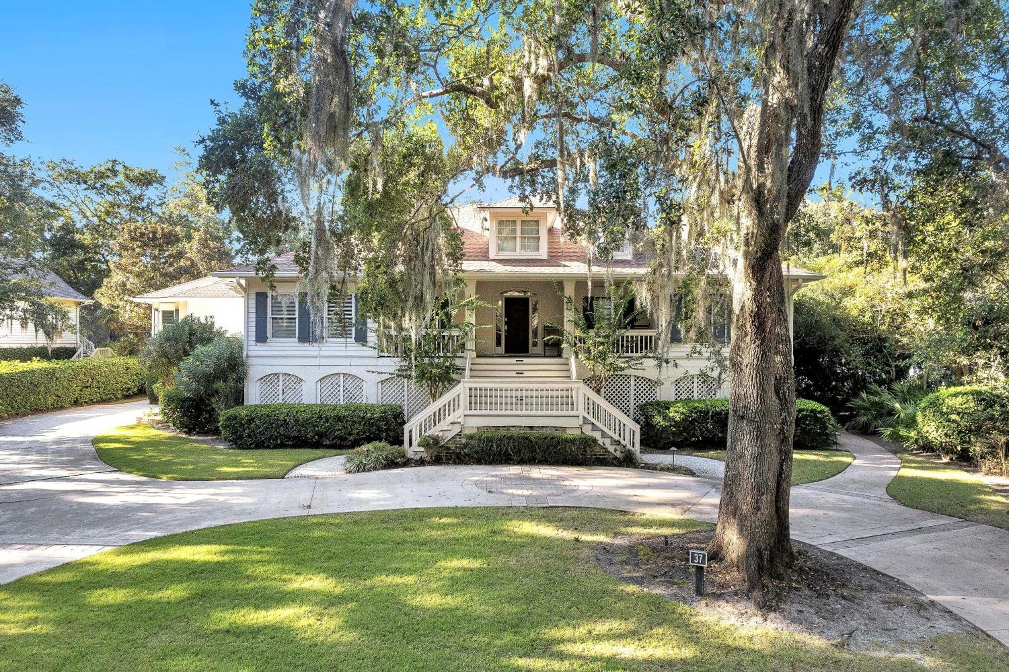 37 Sea Lane *