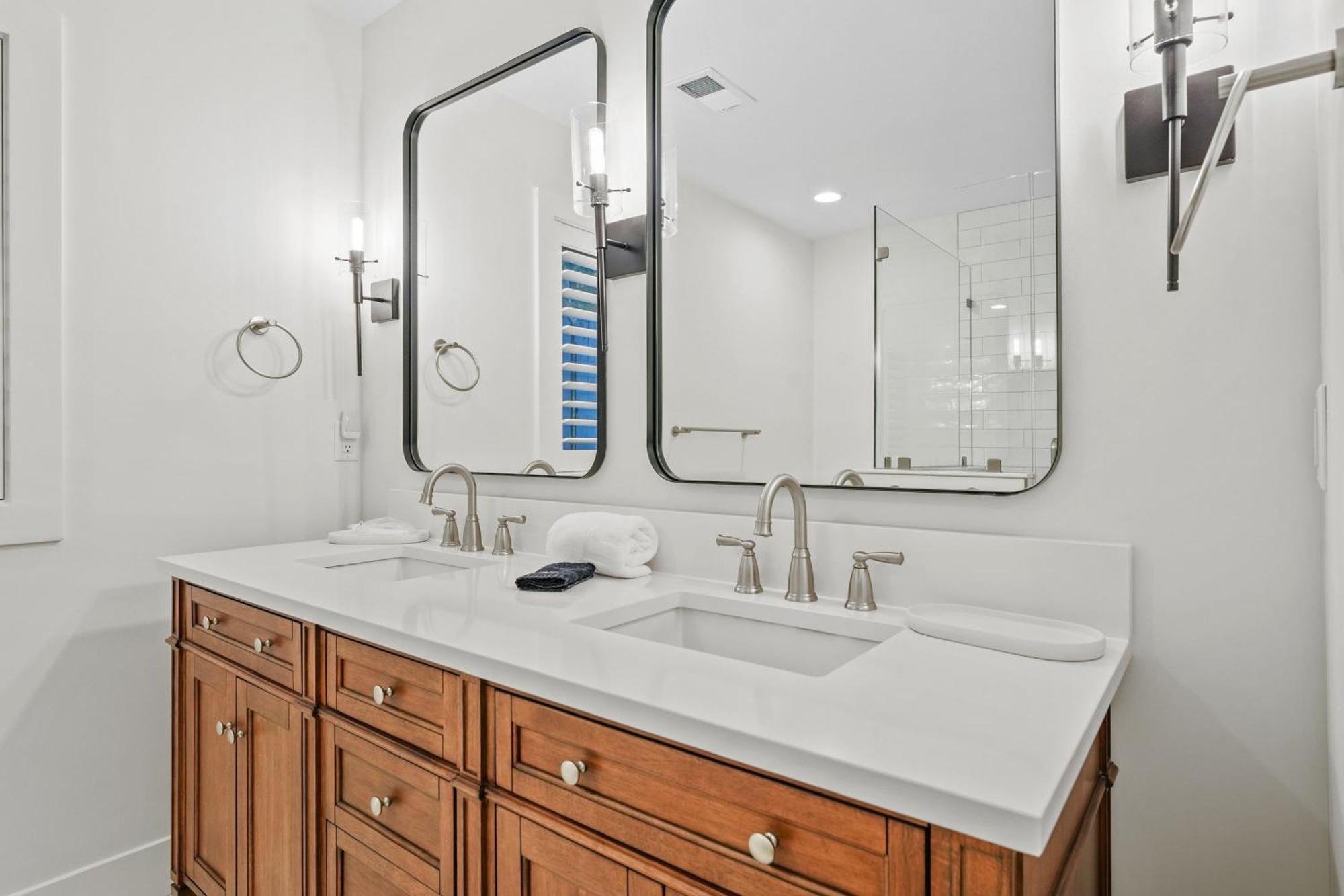 New Listing - Upscale Coastal Ranch - Private Pool & - 13 Planters Wood Ct Holiday home *