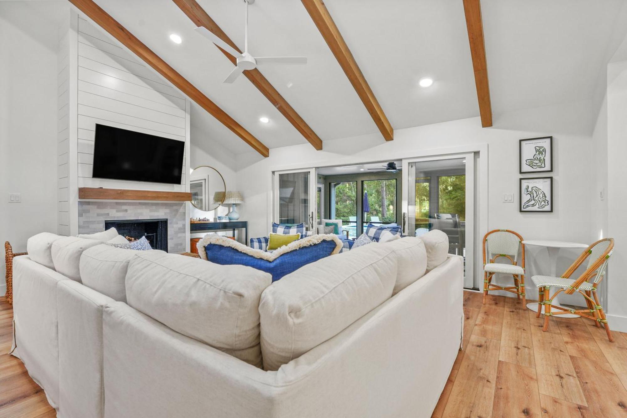 Holiday home New Listing - Upscale Coastal Ranch - Private Pool & - 13 Planters Wood Ct Hilton Head Island