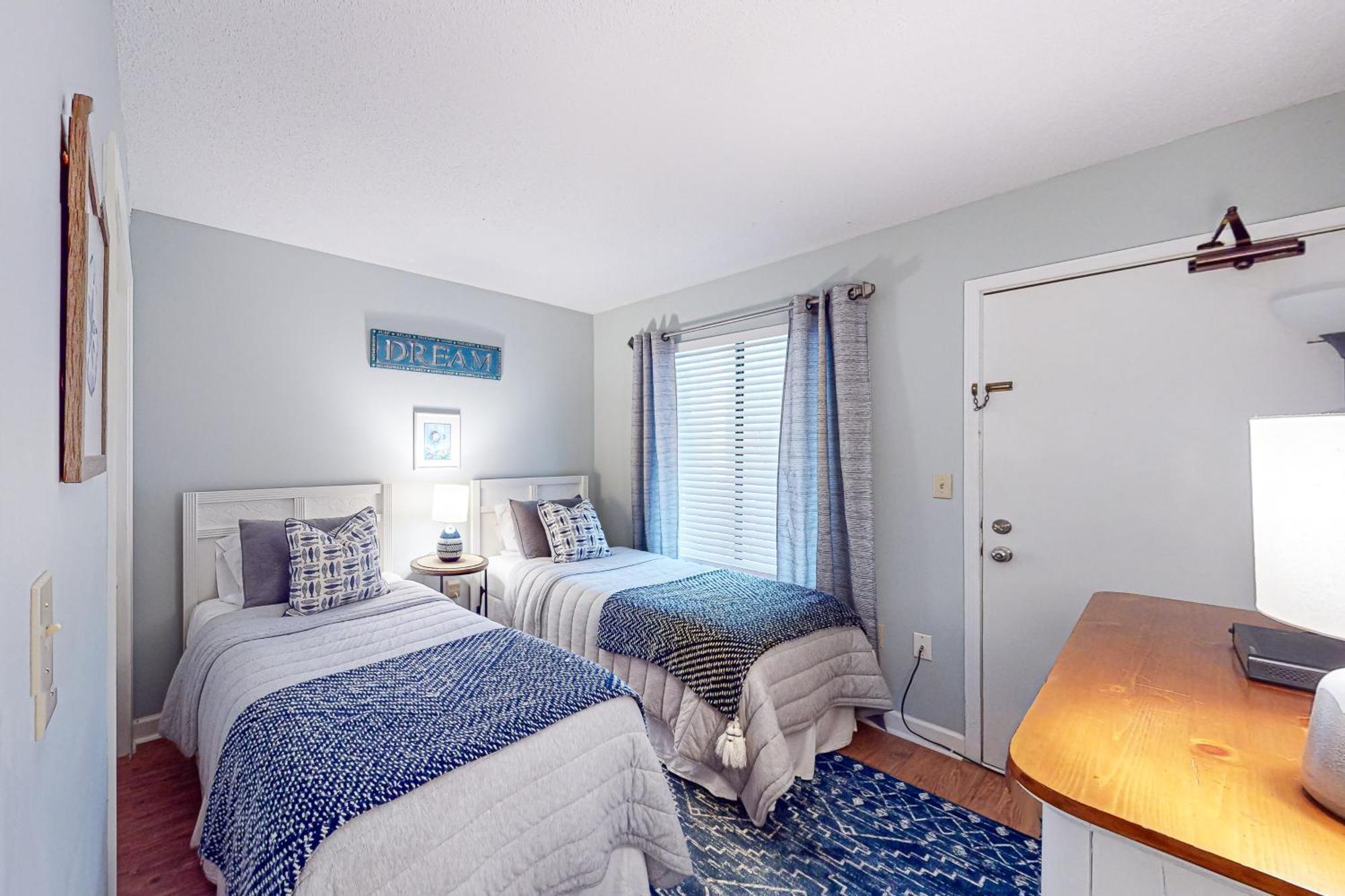 On Port Royal Sound Iv Apartment *
