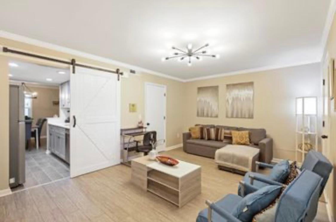 #81 Beautiful Large 2 Assigned Parking Pool Pet Friendly Near Apartment Hilton Head Island