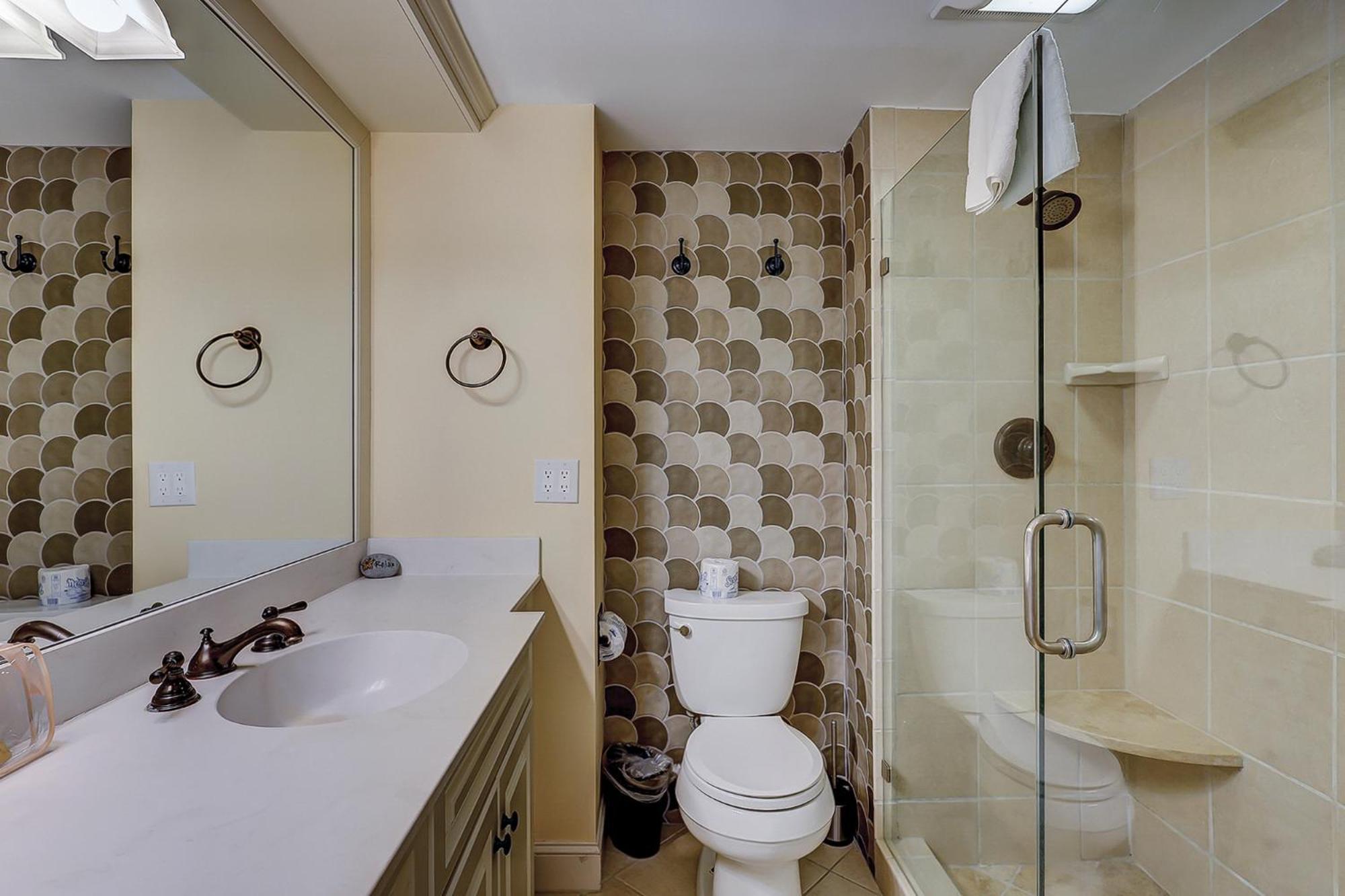 211 Shorewood 2 Bedroom Oceanfront *