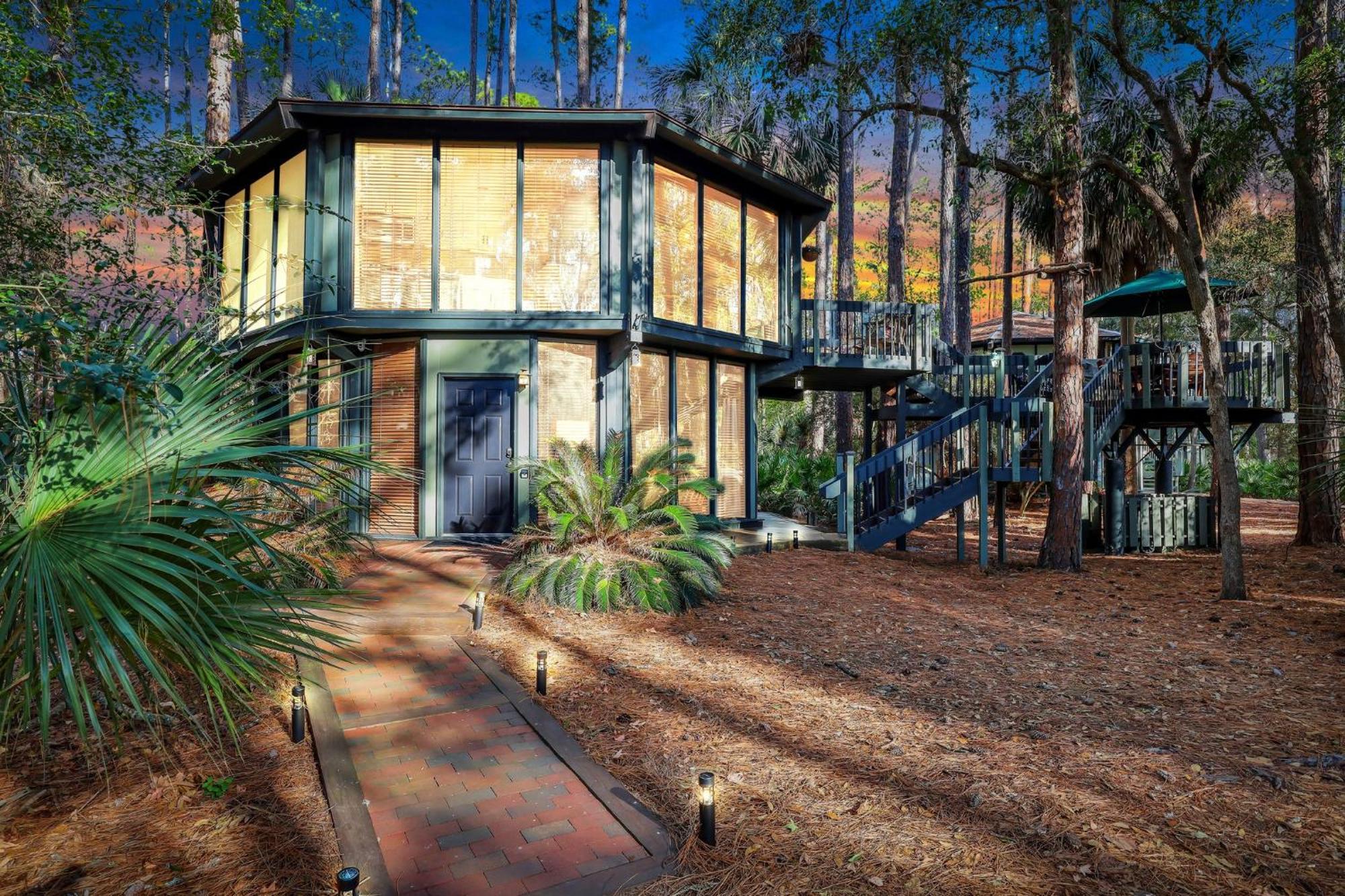 Villa A Magical Treehouse By The Sea! Hilton Head Island