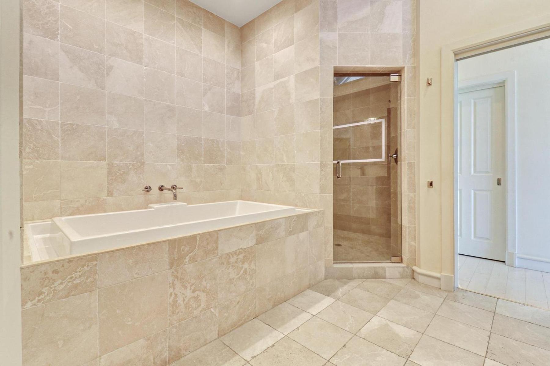 43 South Beach Lagoon Villa *