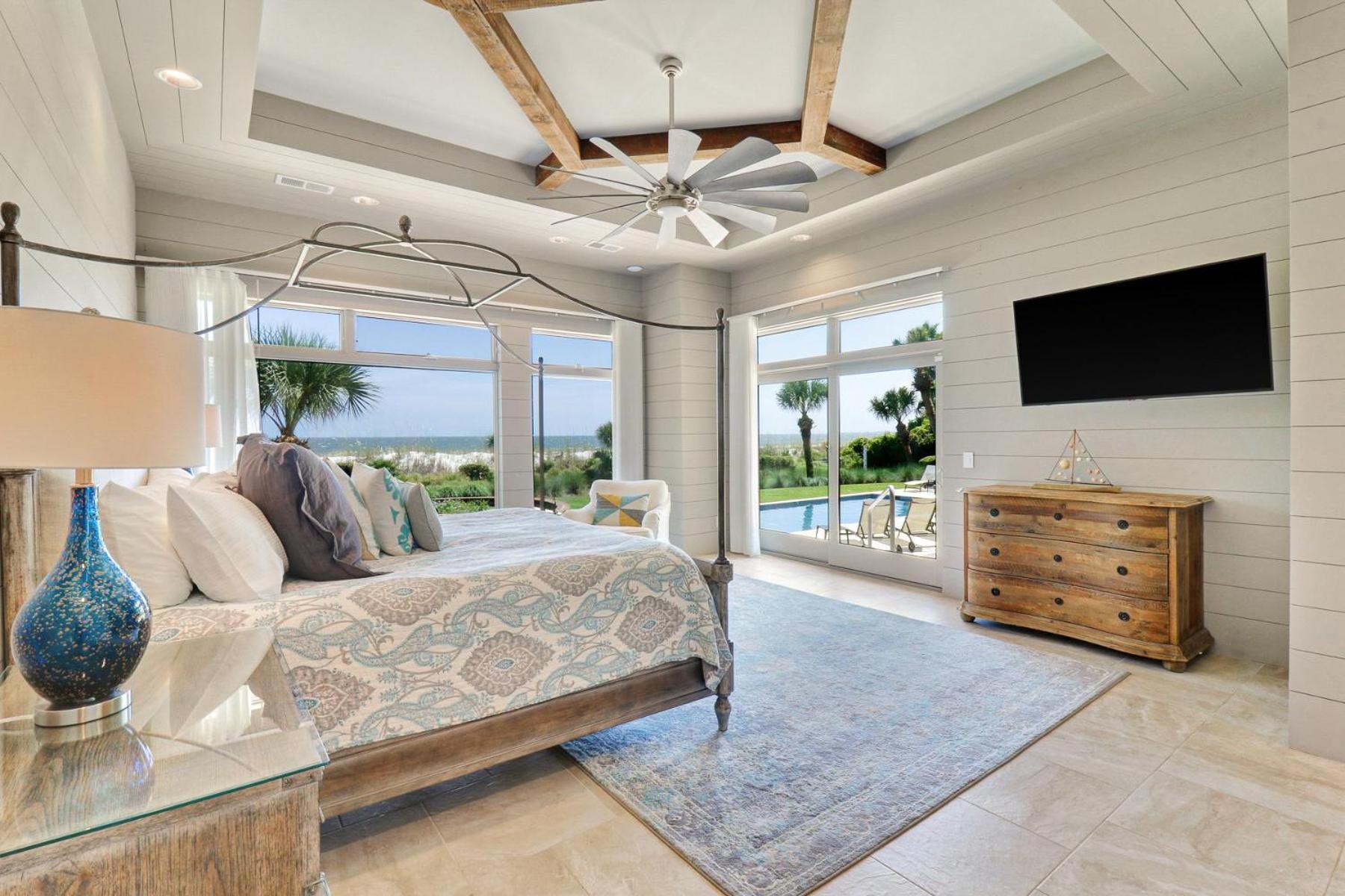 43 South Beach Lagoon *