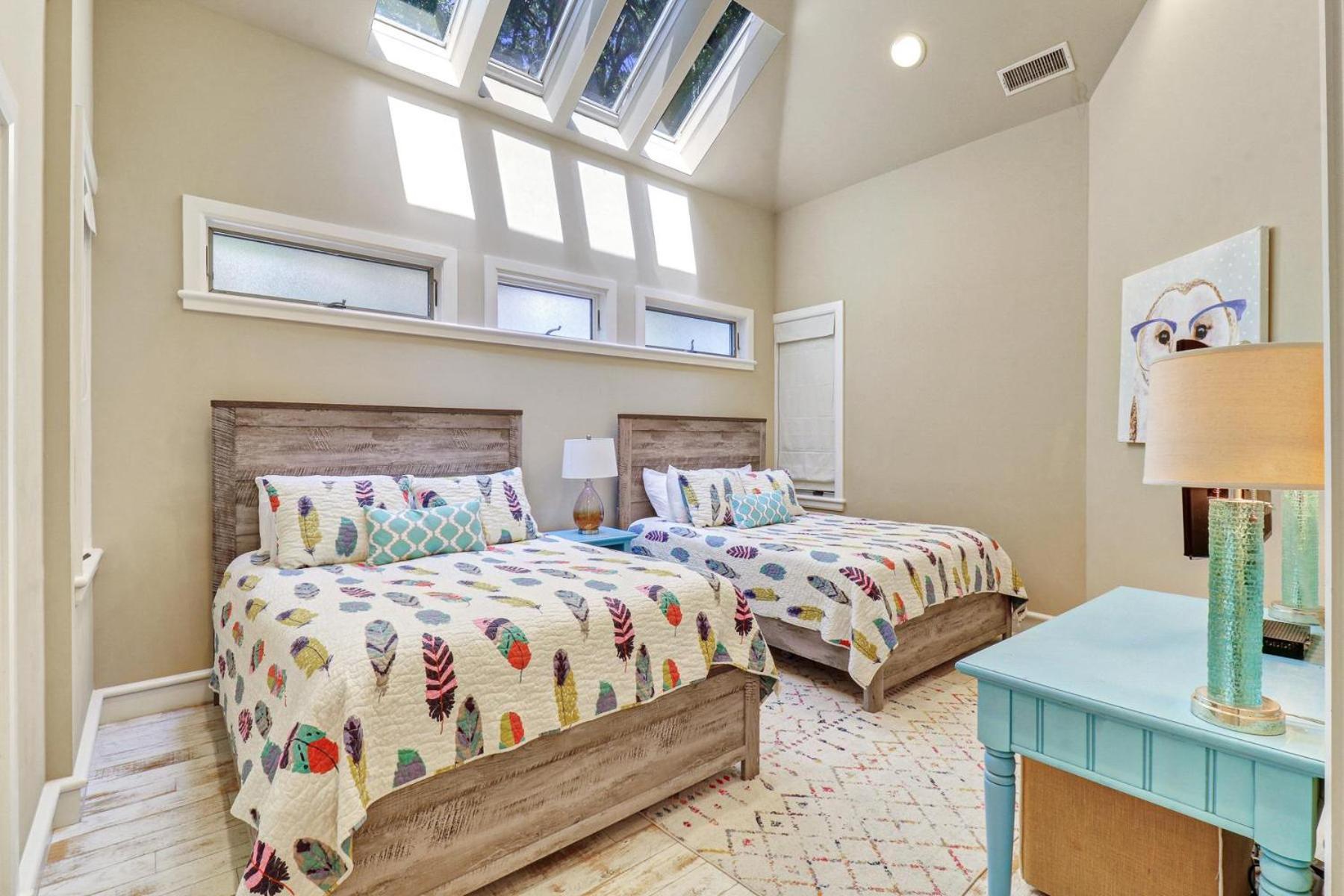 43 South Beach Lagoon Villa *