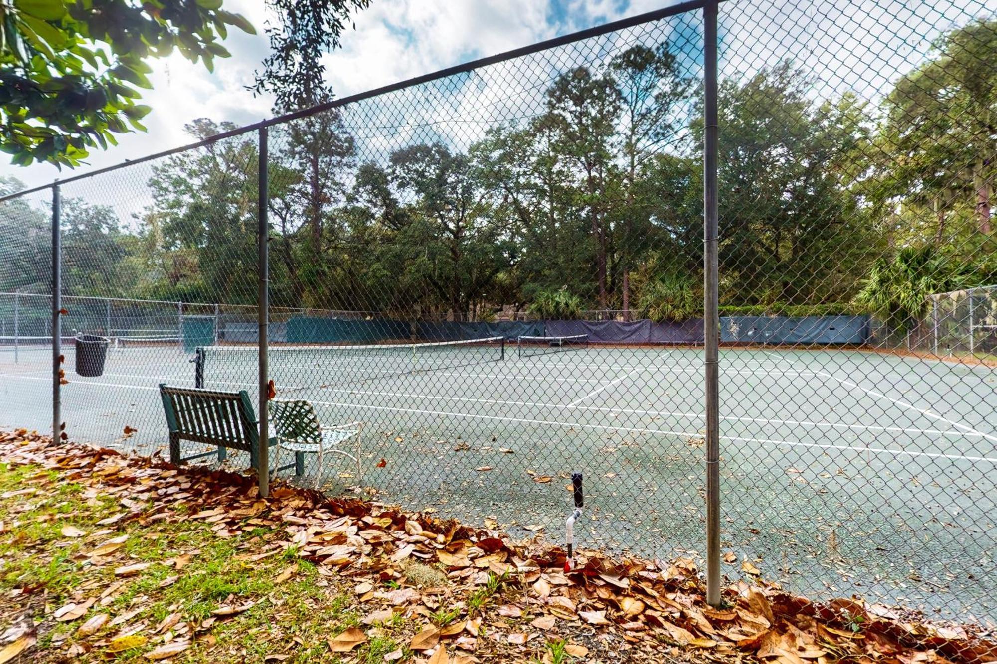 Racquet Club