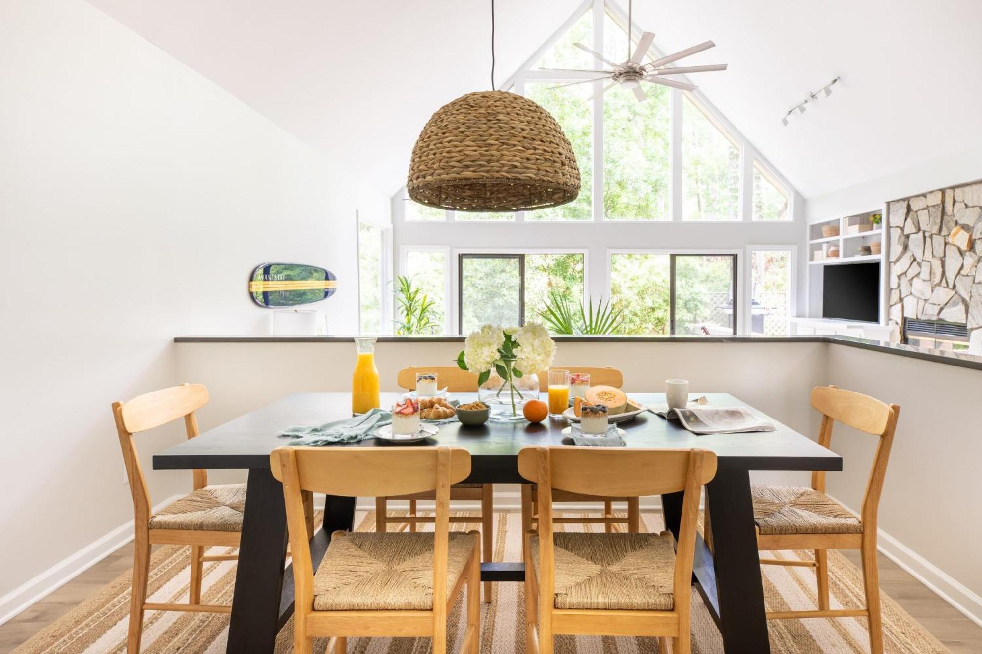 Holiday home Sea Pine By Avantstay Private Modern Surrounded In Lush Greenery Close To *
