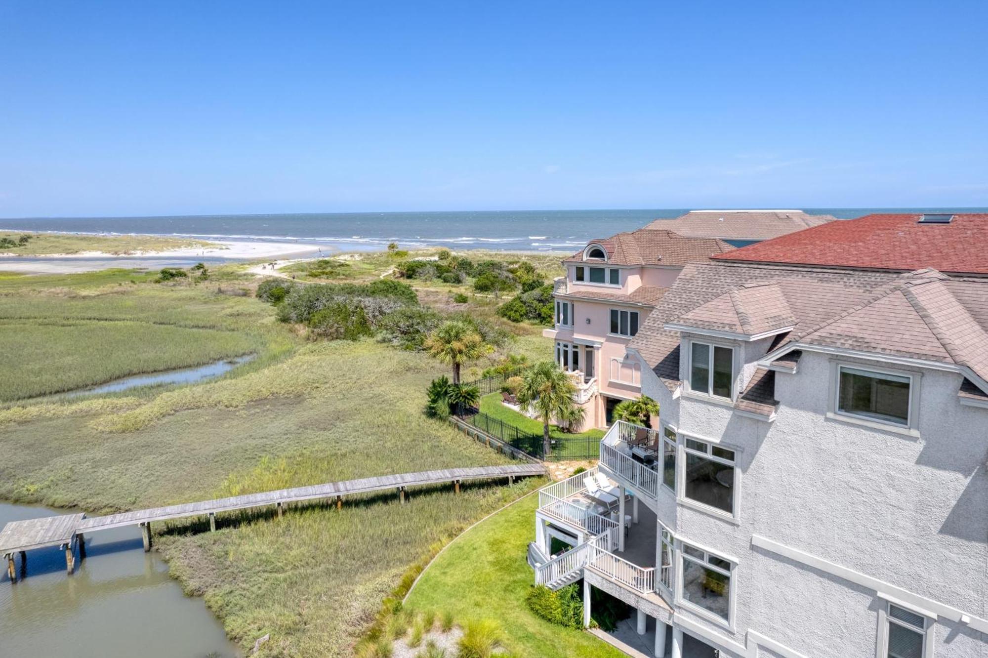 Holiday home Beachwalk By Avantstay Hilton Head Oasis Steps From Singleton Beach *