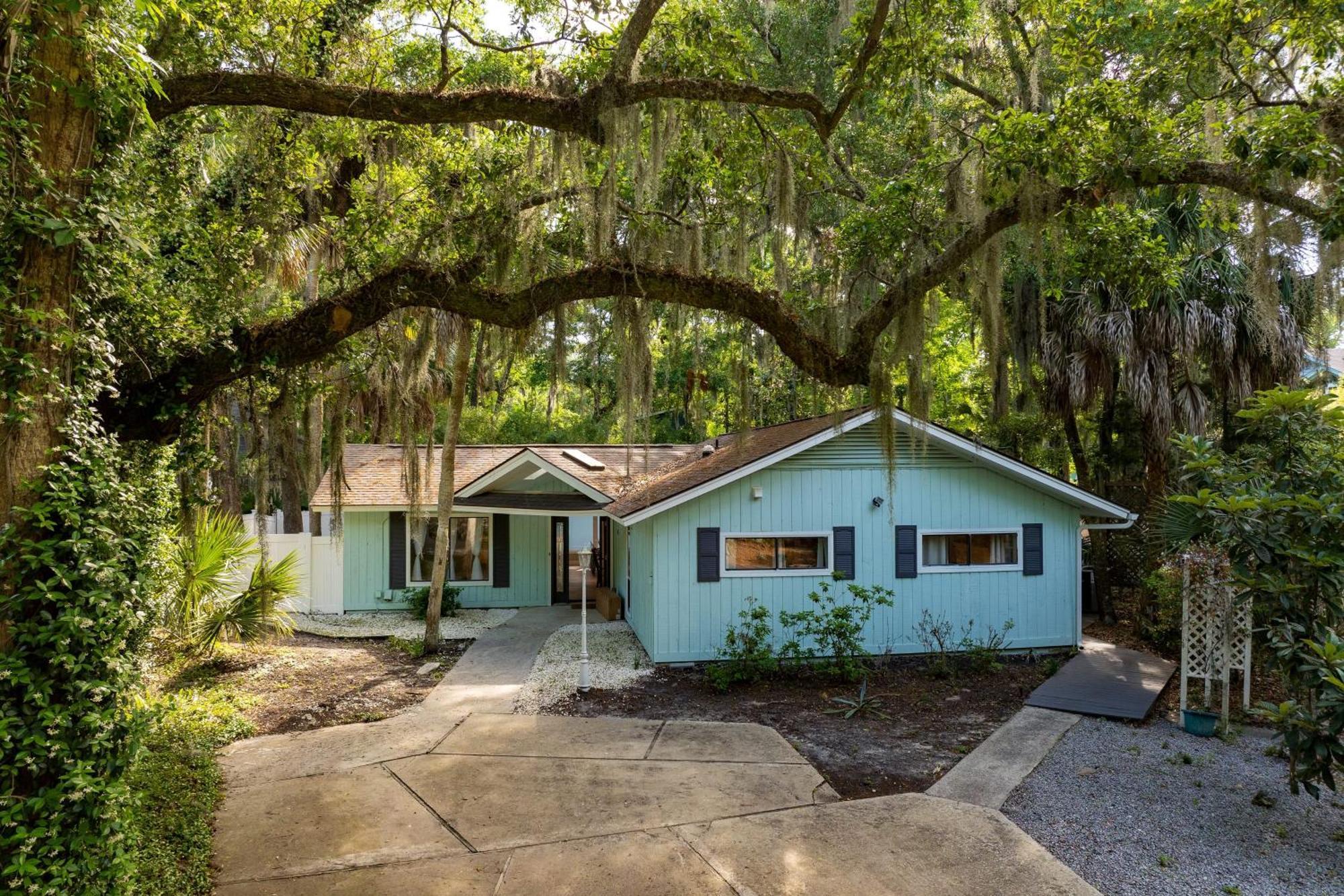 Holiday home Hilton Hideaway By Avantstay Private Pool Walk To Hilton Head Island