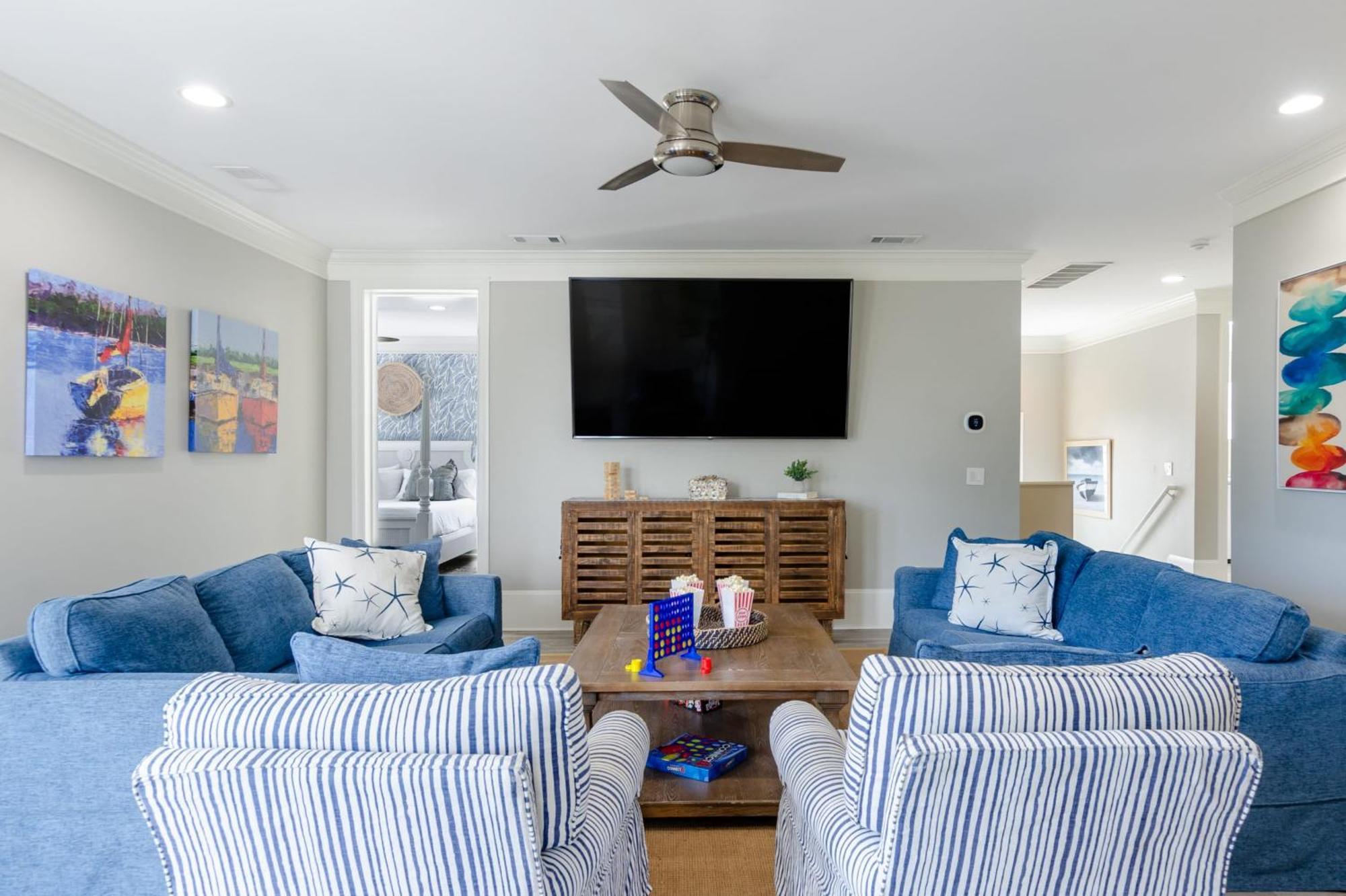Cobalt Coast By Avantstay 7bdr Steps From Holiday home *