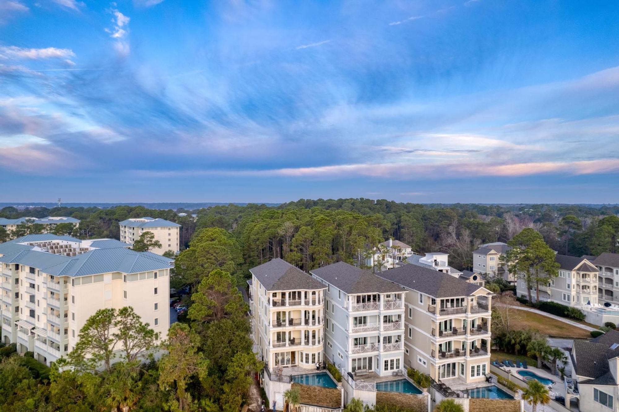 Holiday home Egret By Avantstay 10 Bedroom Ocean Estate Infinity Pool W Views Walk To Hilton Head Island