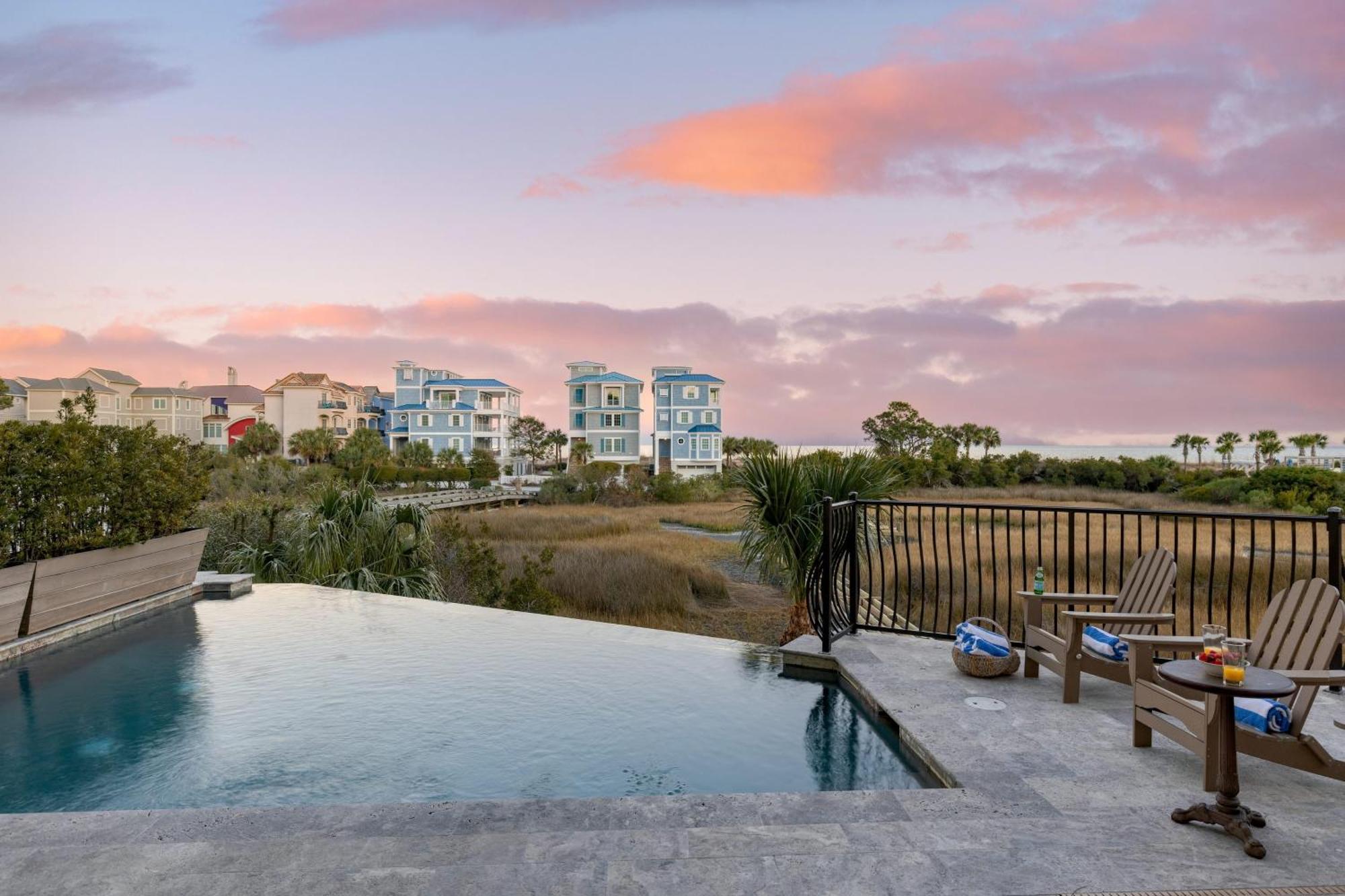 Holiday home Egret By Avantstay 10 Bedroom Ocean Estate Infinity Pool W Views Walk To