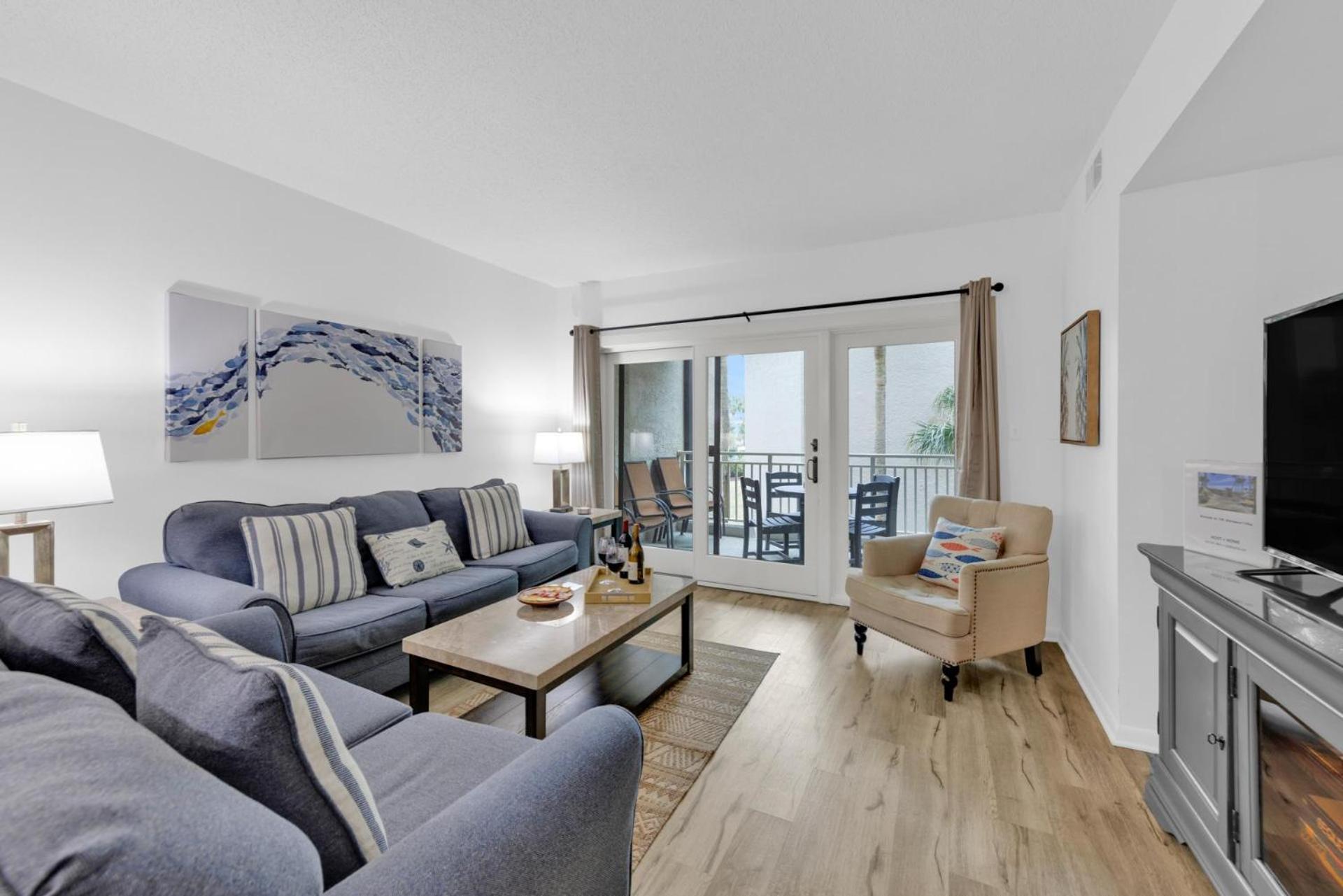 138 Shorewood
