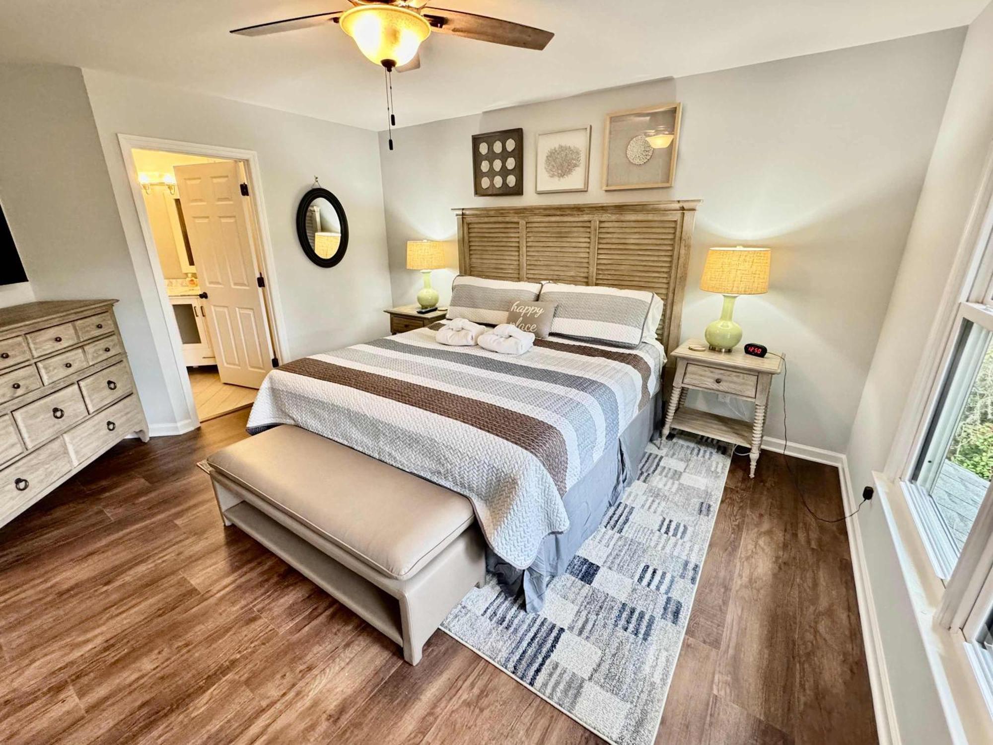 Lovely 3 Bed3 Bath Pet Friendlyvilla - Walk To The Pools And Tennis #75 Ocean Breeze Holiday home *
