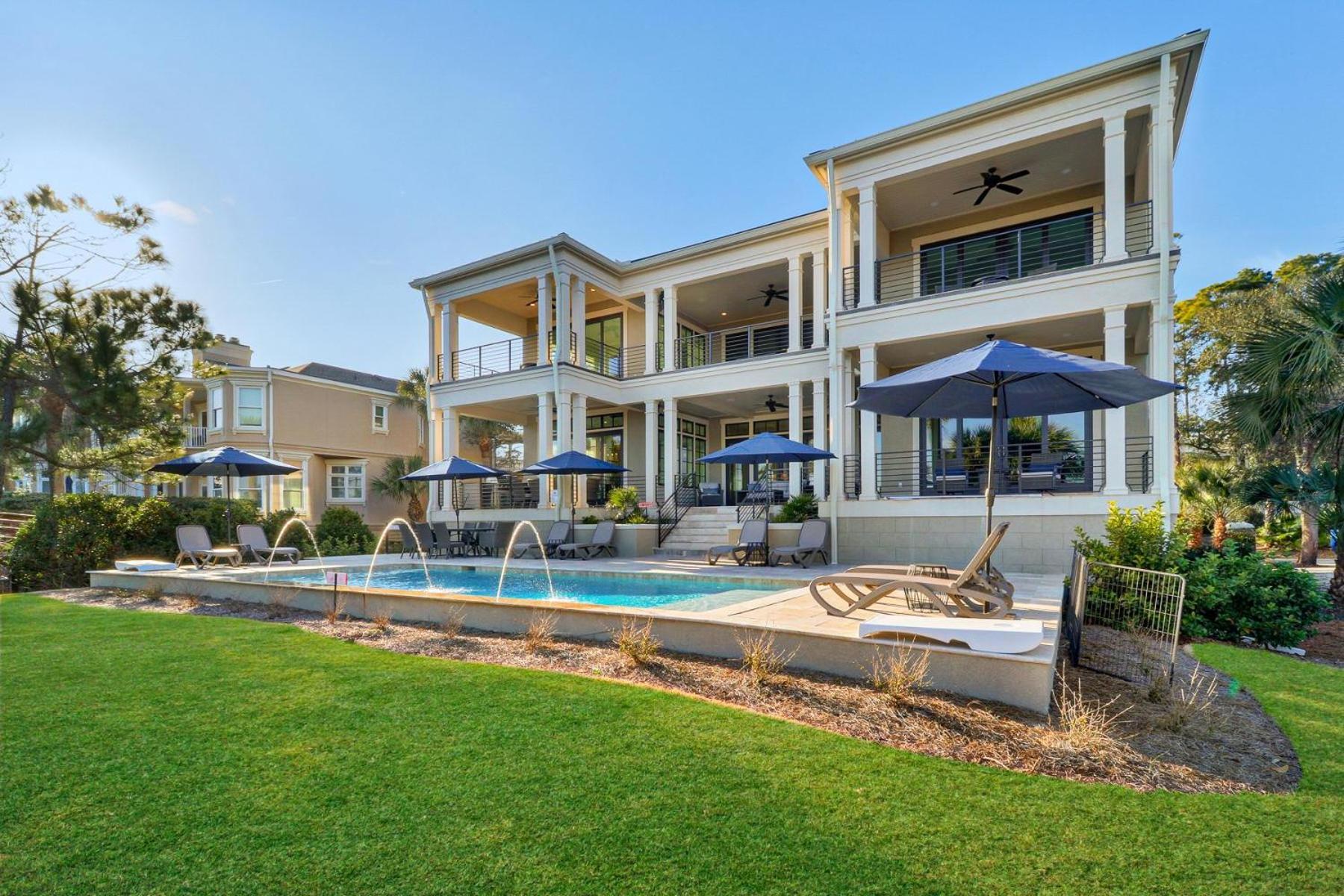 19 Armada * Hilton Head Island