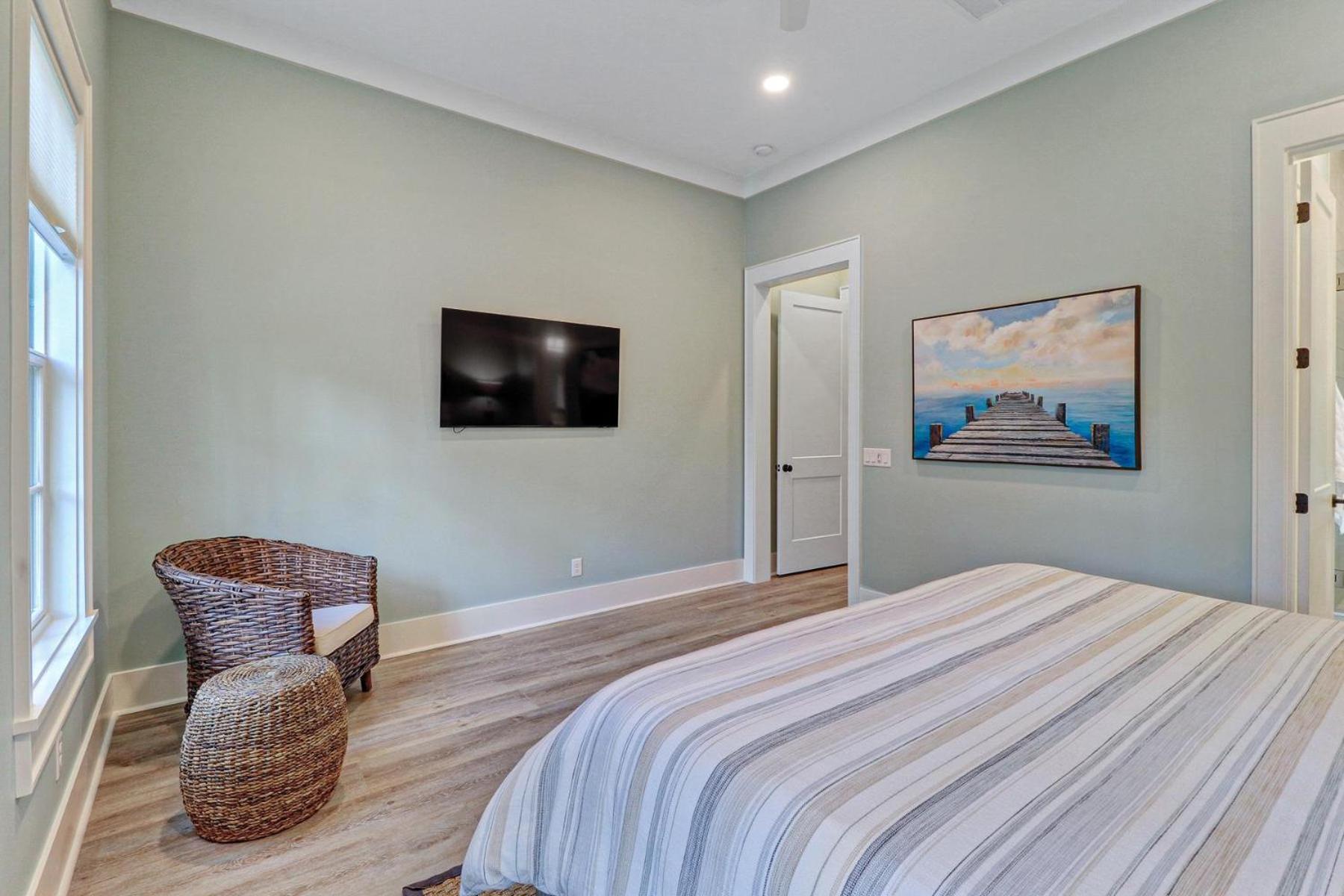 19 Armada Villa *