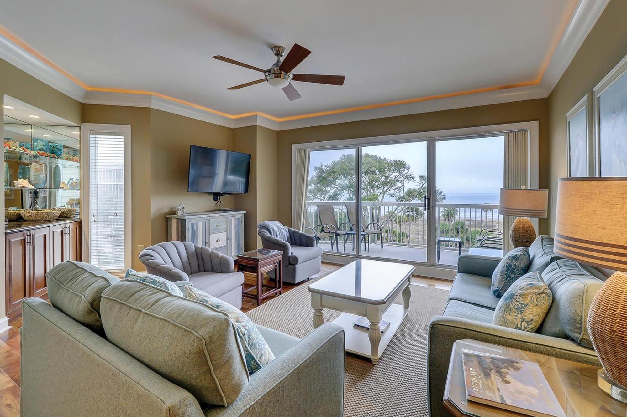 404 Barrington Arms Hilton Head Island