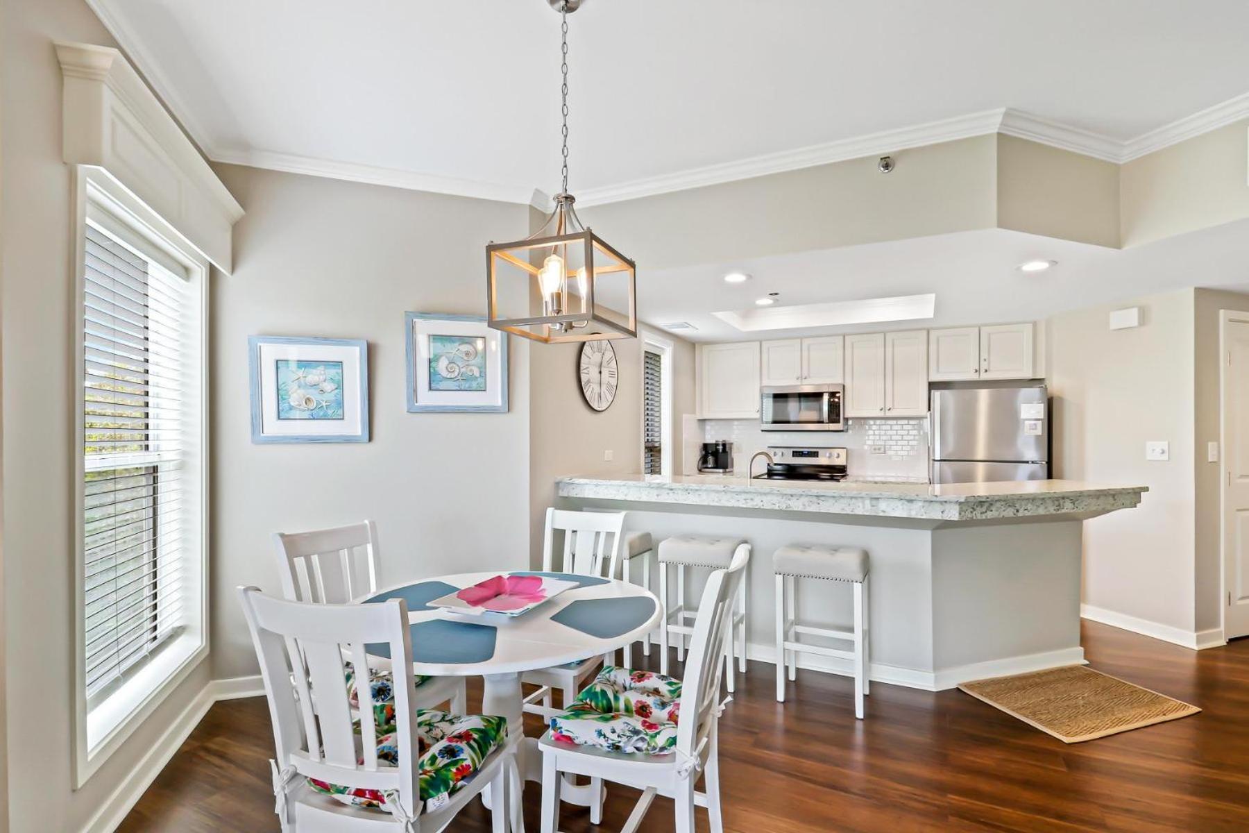 517 Barrington Court Villa