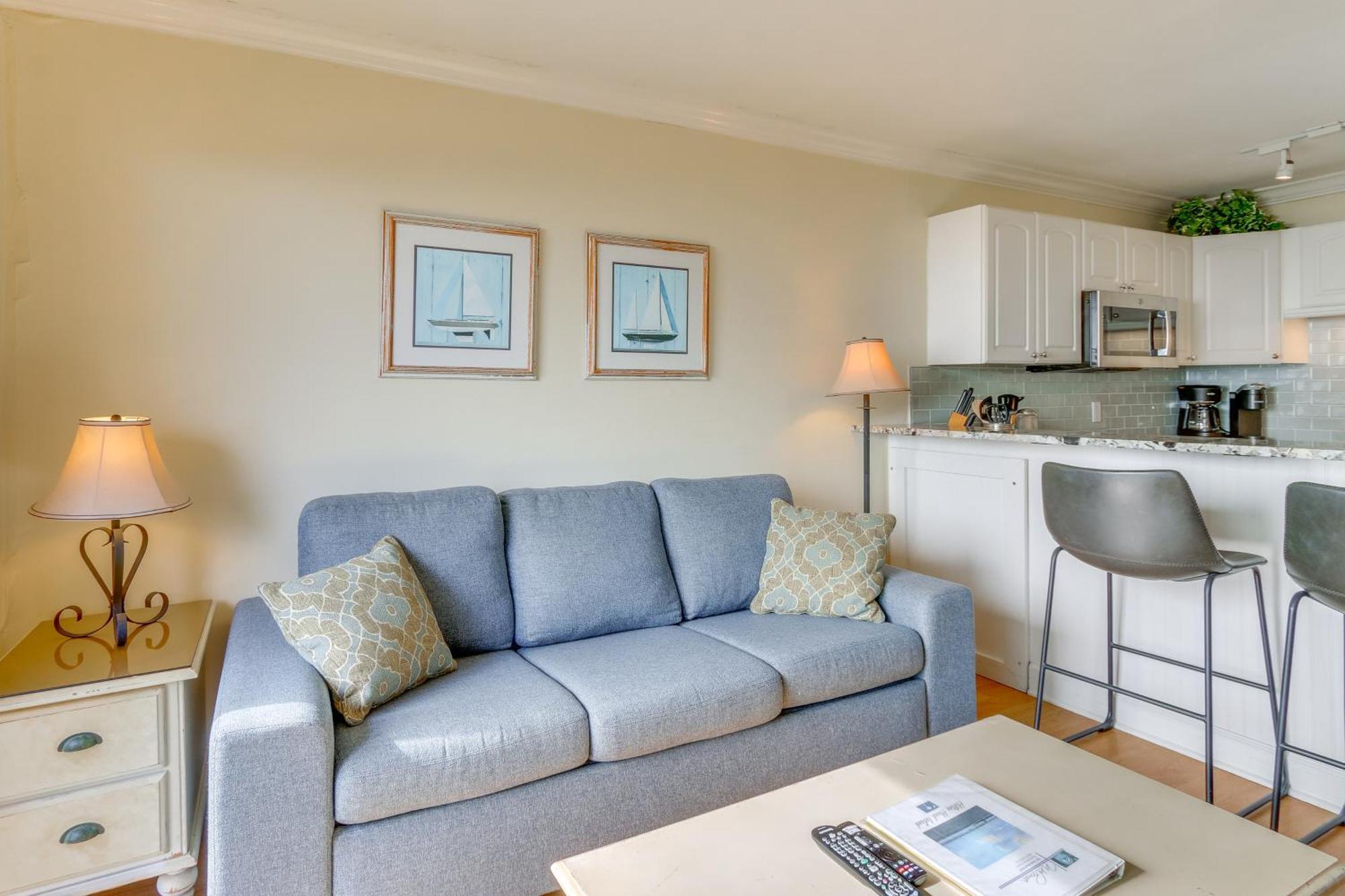 Breakers Oceanfront Getaway With Amazing View And Pool