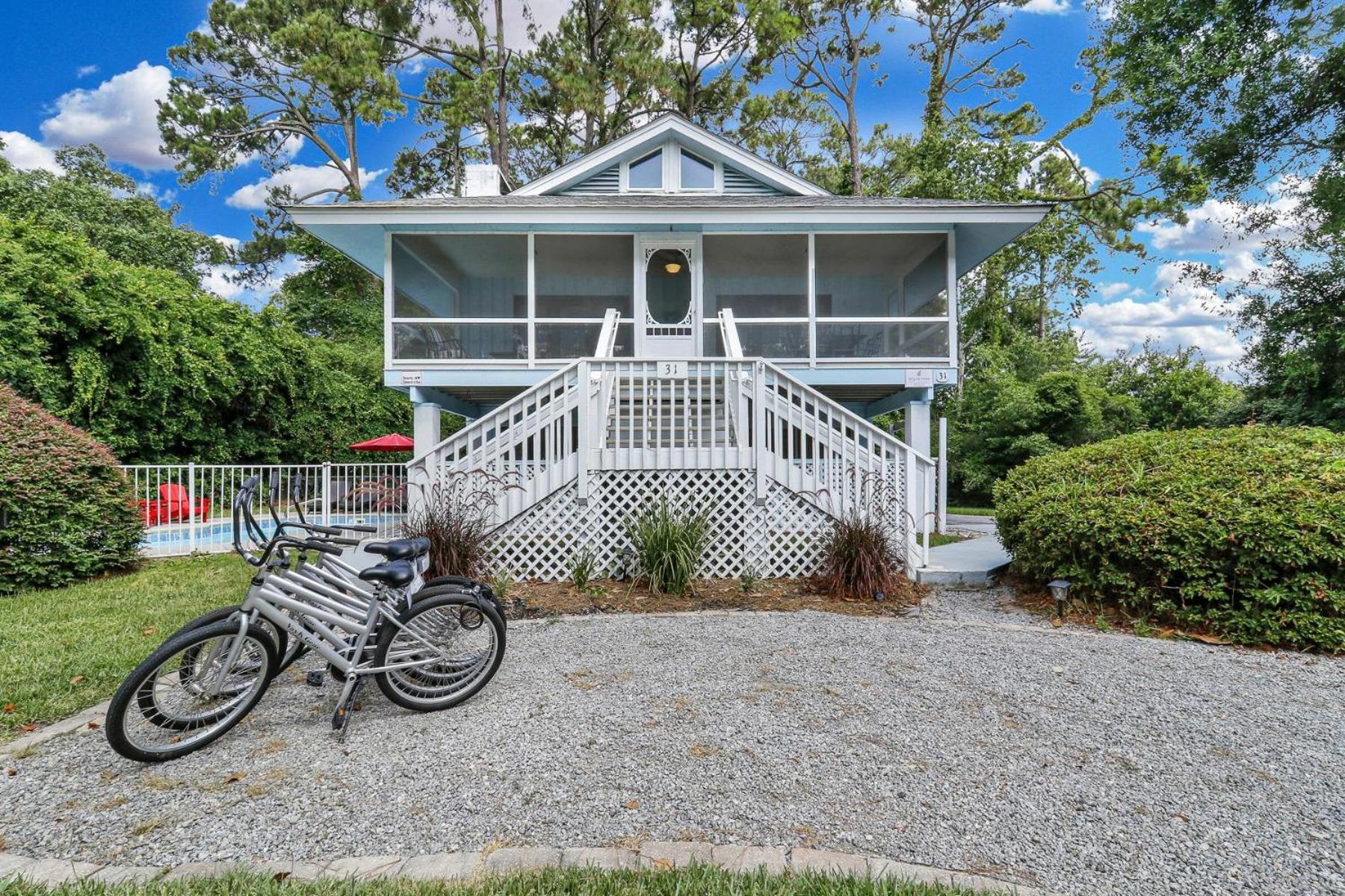 Villa 31 Dollar Road *