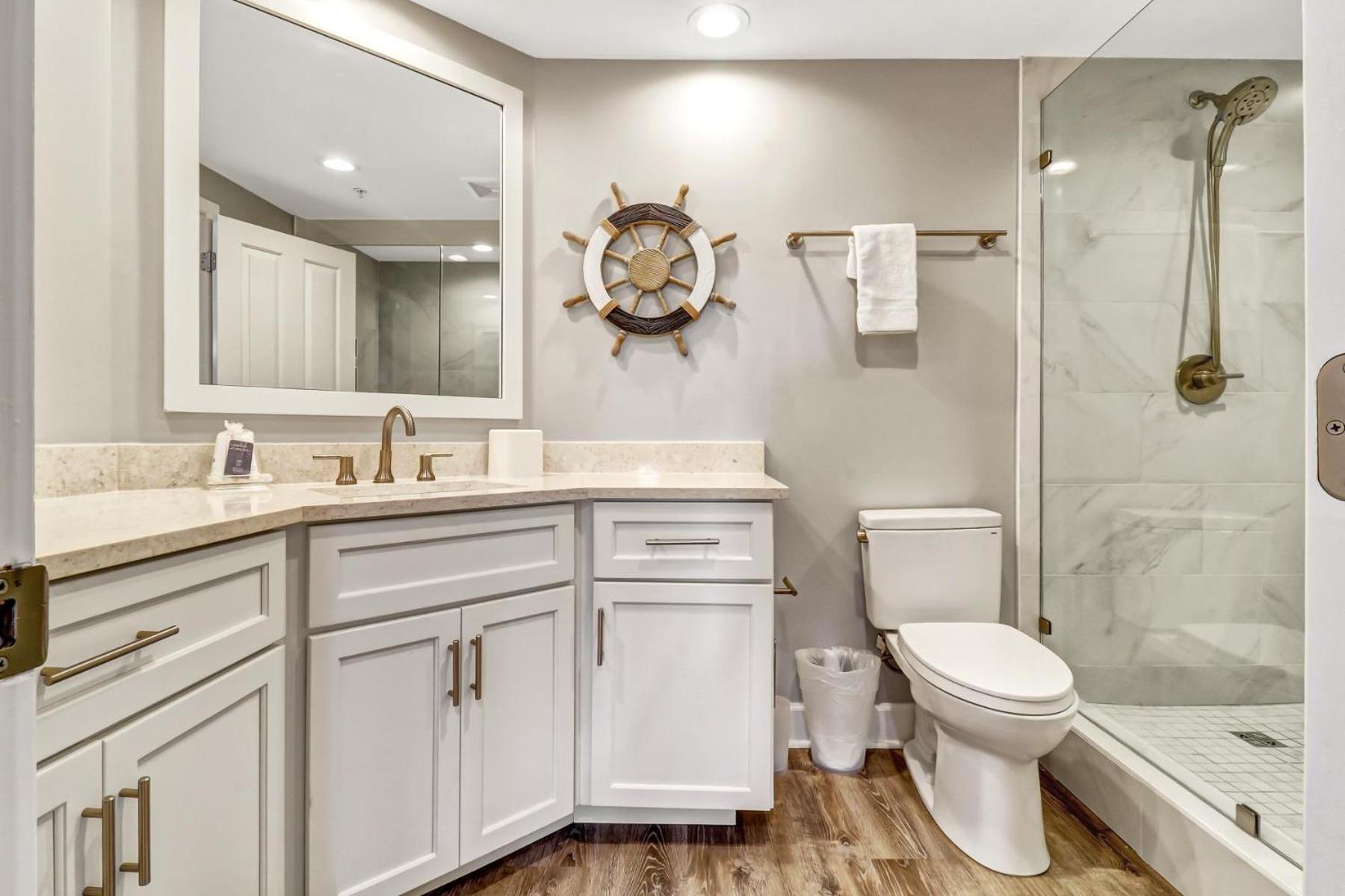 5305 Hampton Place Villa