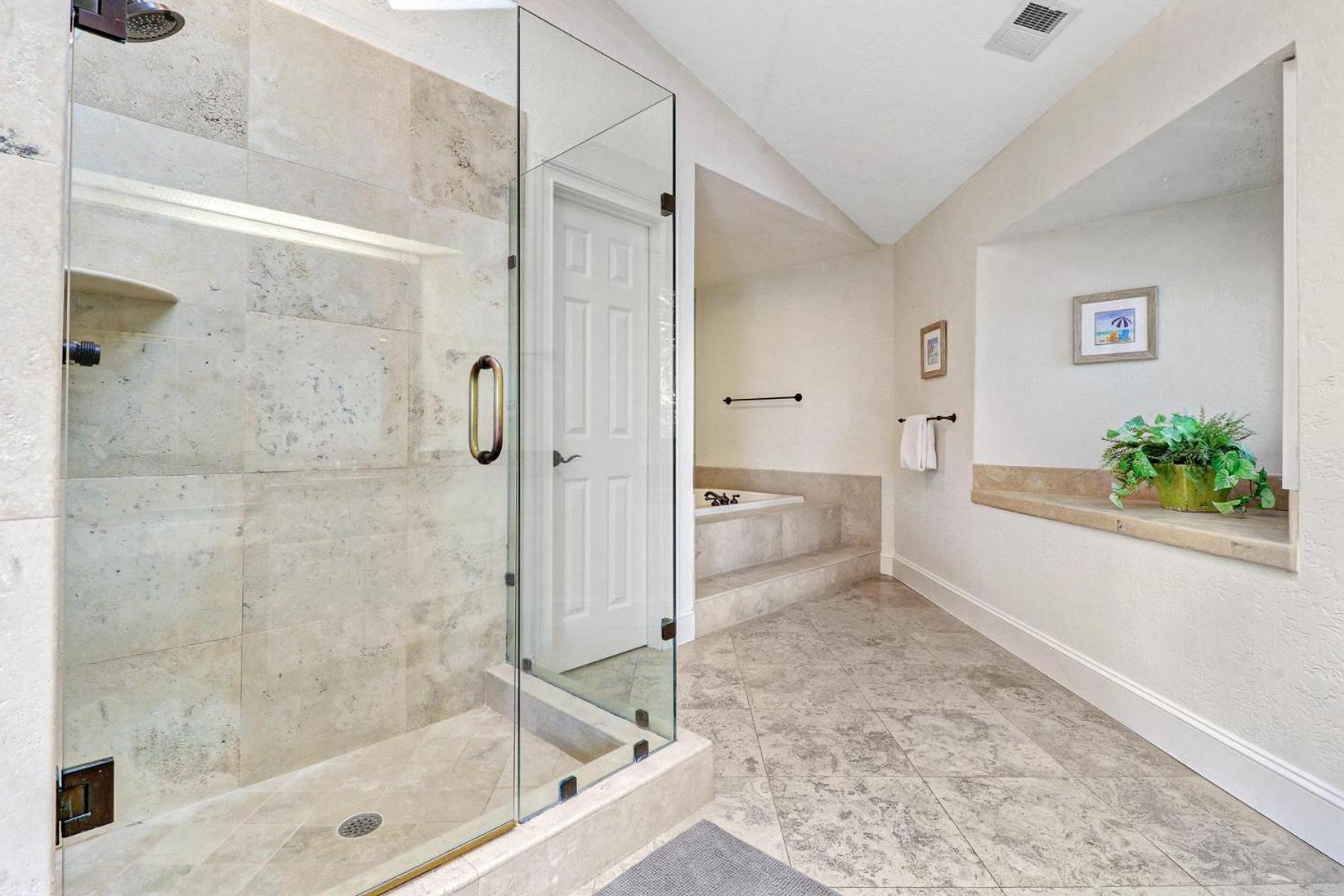 Villa 26 Bradley Circle