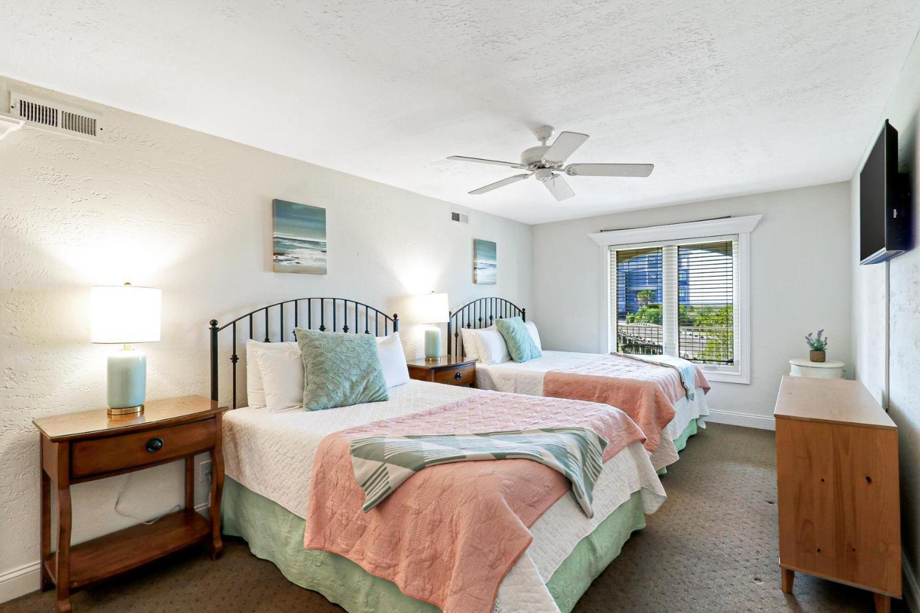 26 Bradley Circle Villa