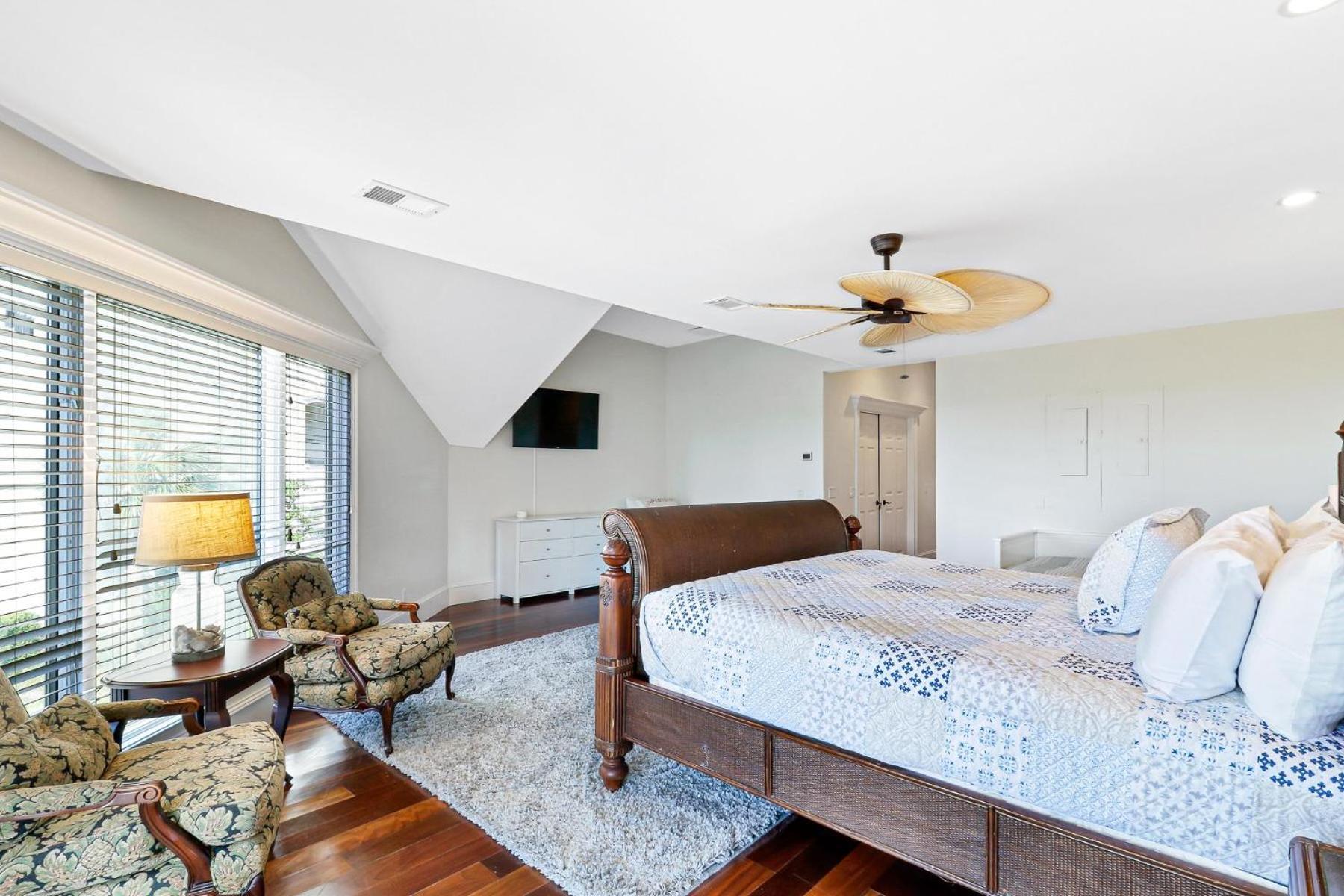 26 Bradley Circle Villa *