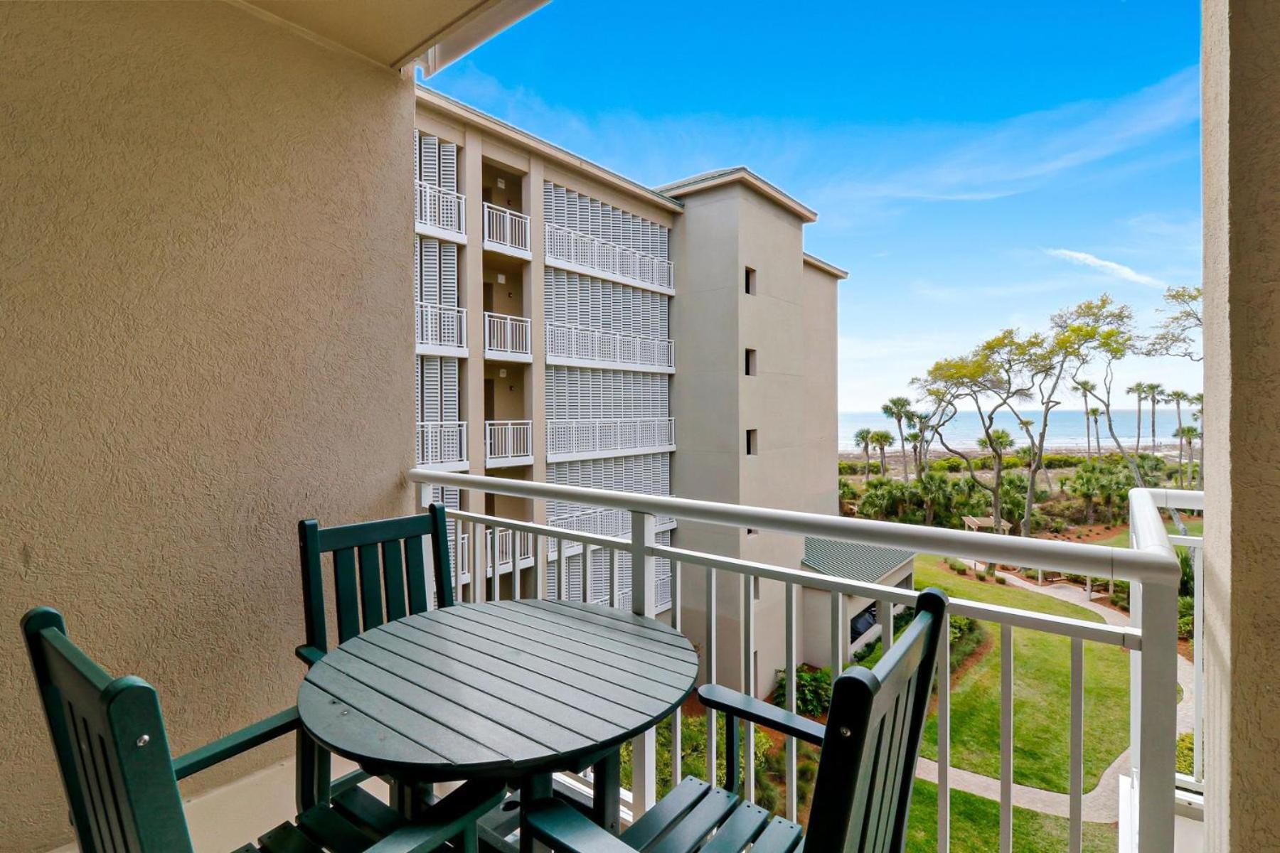 5303 Hampton Place *
