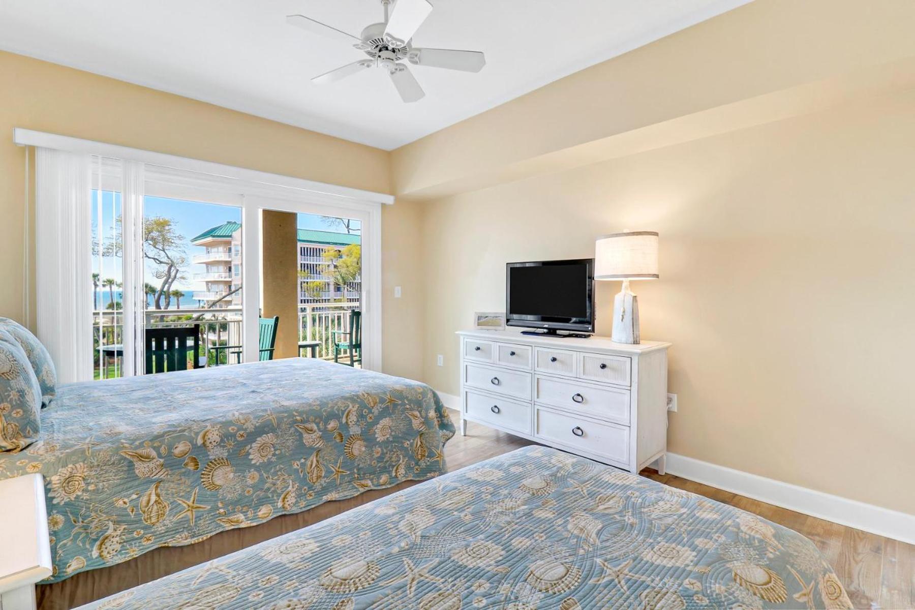 5303 Hampton Place * Hilton Head Island