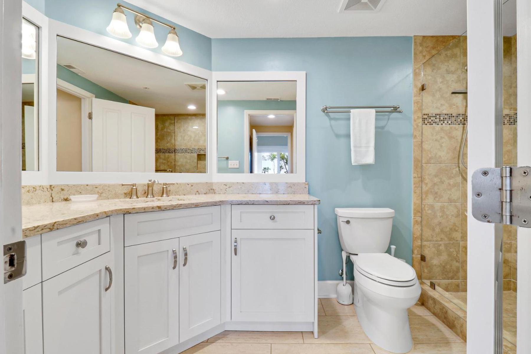 5303 Hampton Place *