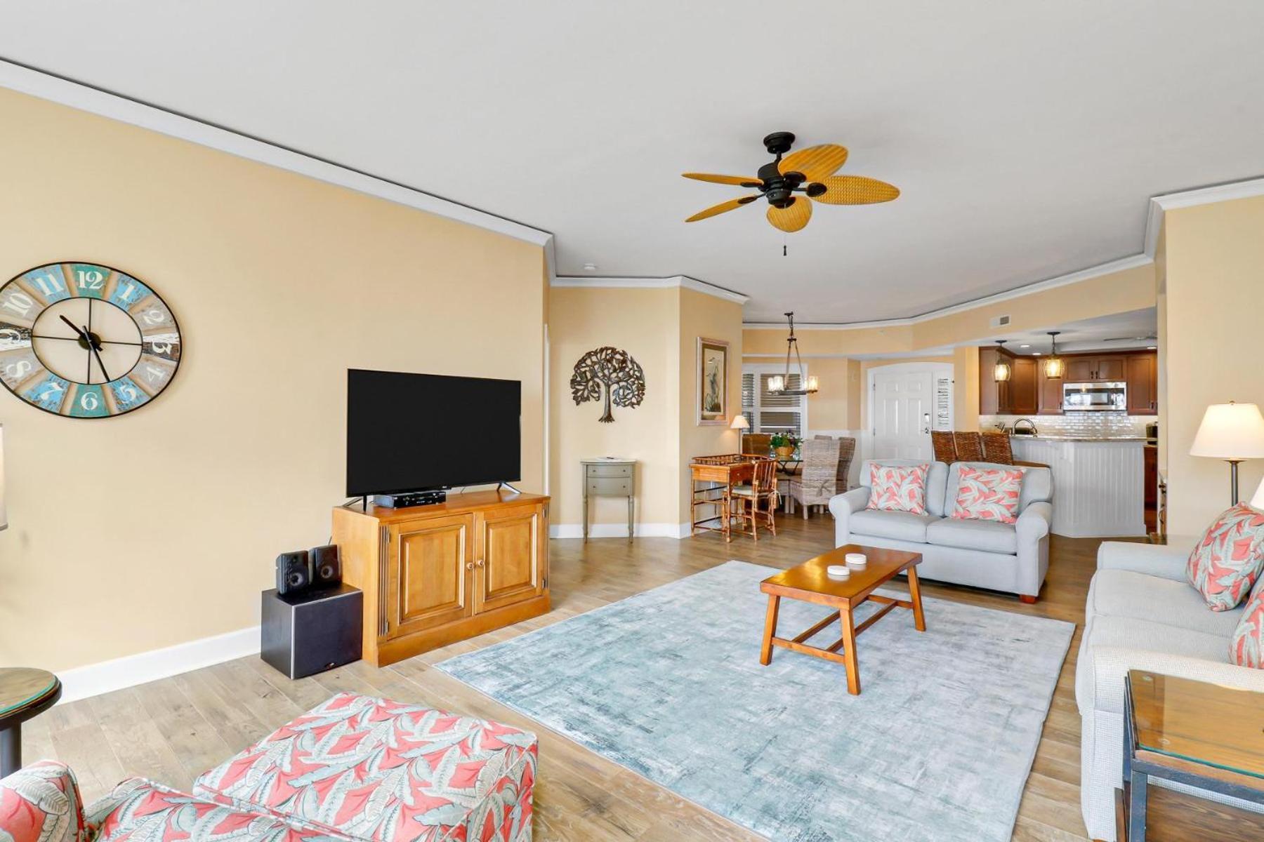 5303 Hampton Place Villa