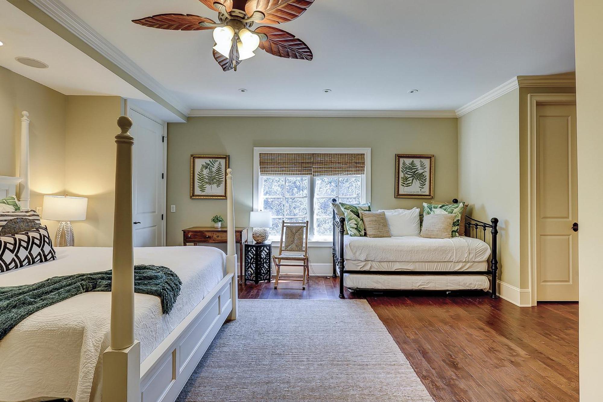New Listing! Luxury 6 Bedroom 8 Ba Private Heated Pool 3 Kings 2 Queens 8 Twins Day Bed Upscale Decor Hilton Head Island