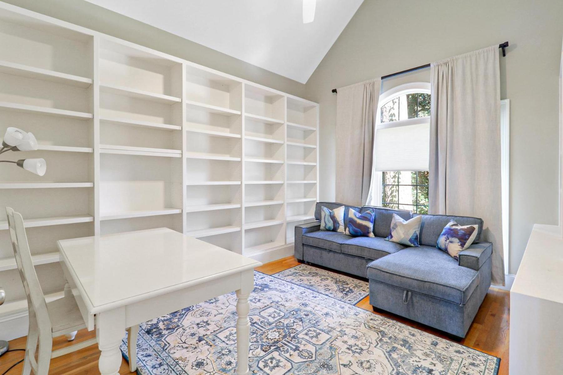 27 Starboard Tack Villa *