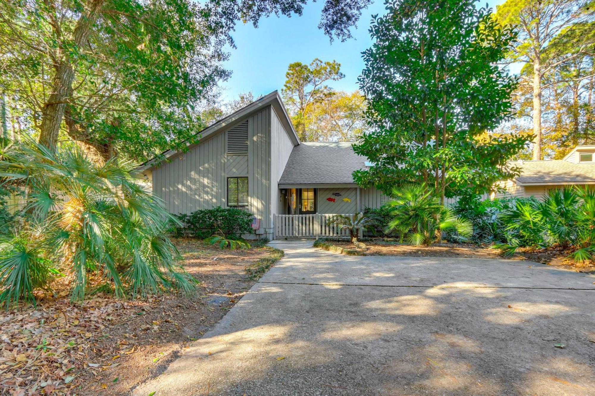 Holiday home Bright Hilton Head With Deck About 2 Mi To *