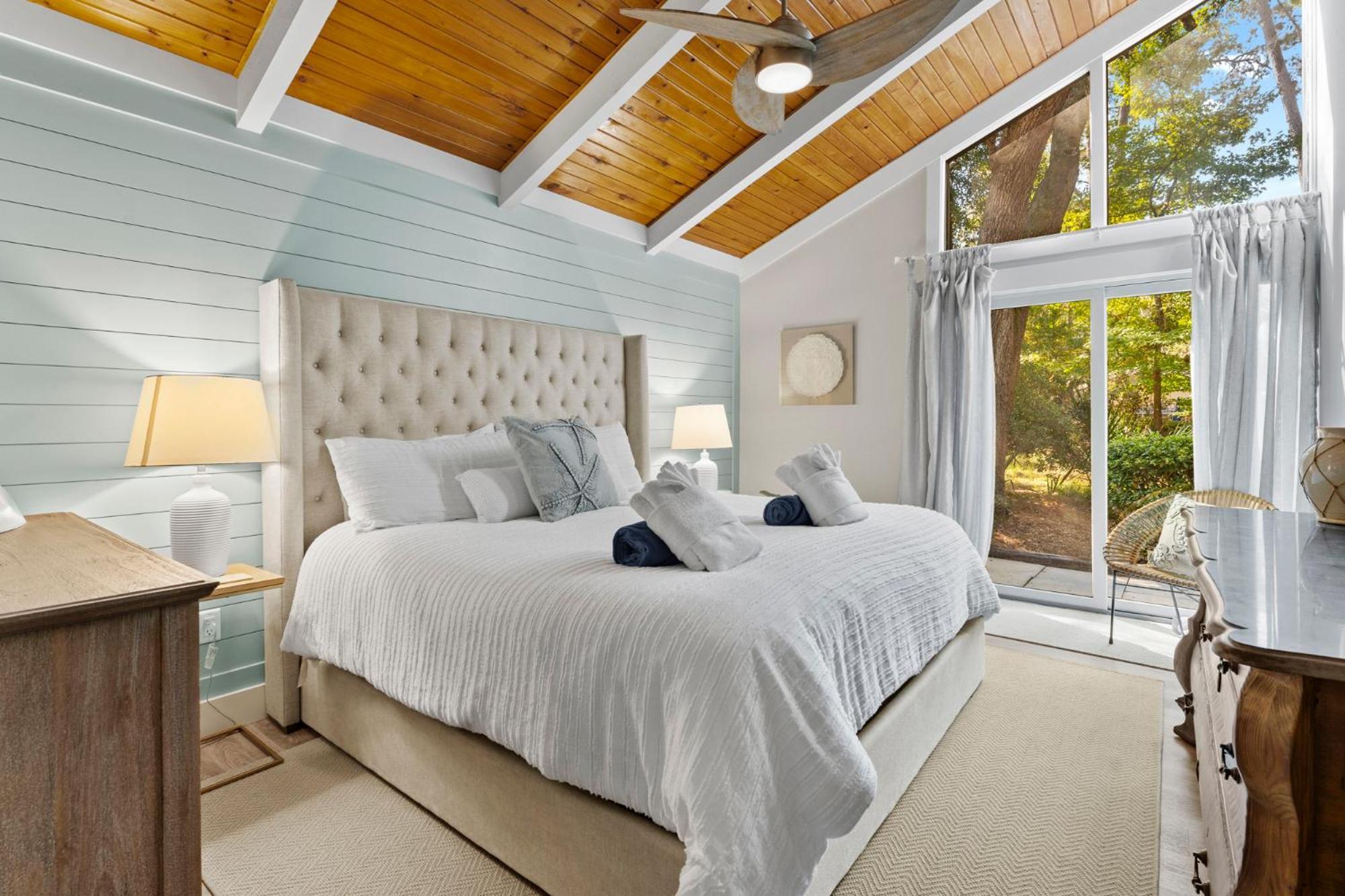 Free Pool Heat - Upscale Home, Private Heated Pool, Pet Friendly - 7 Pender Lane Hilton Head Island