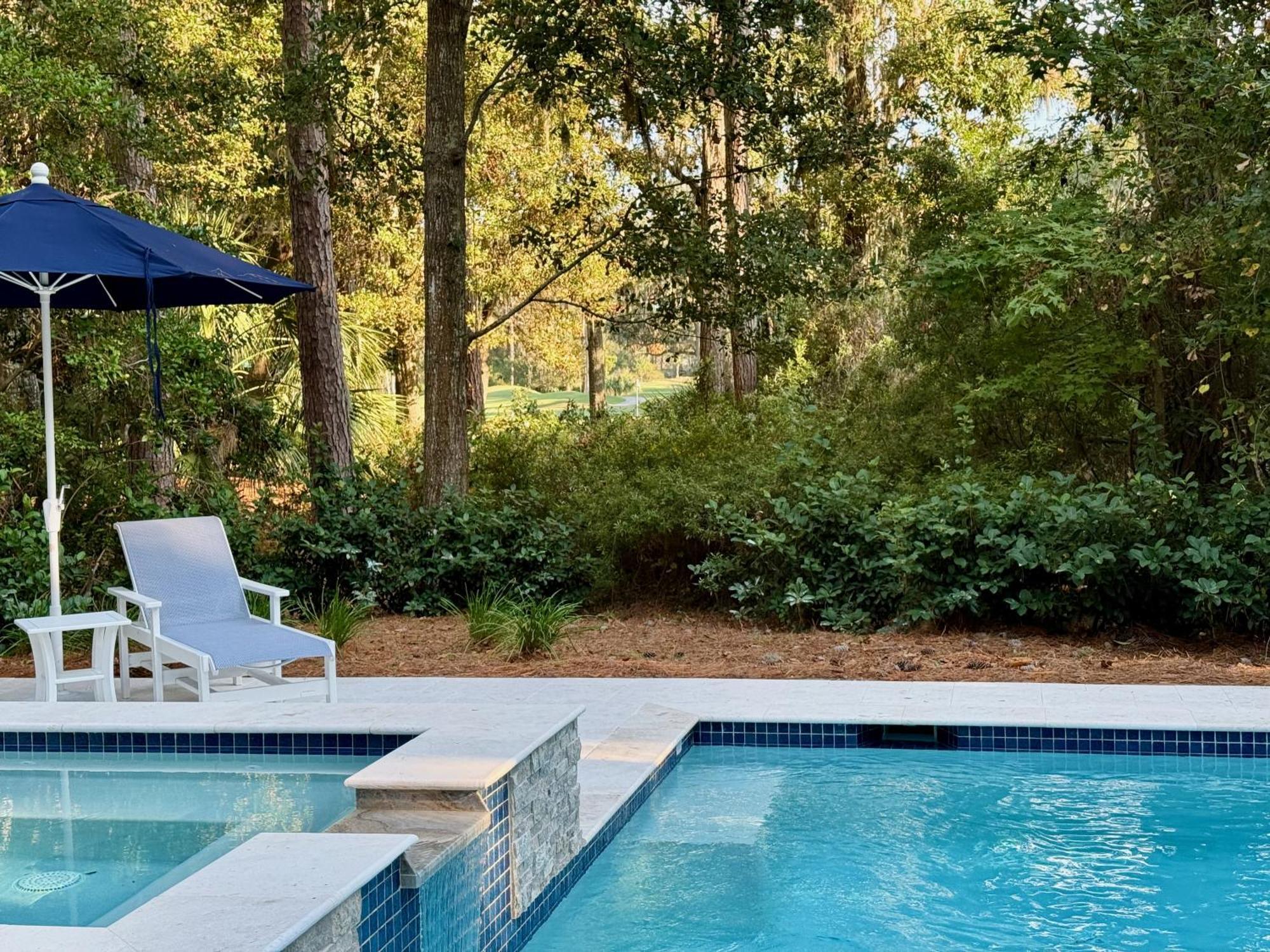 New Listing - Upscale Coastal Ranch - Private Pool & - 13 Planters Wood Ct *