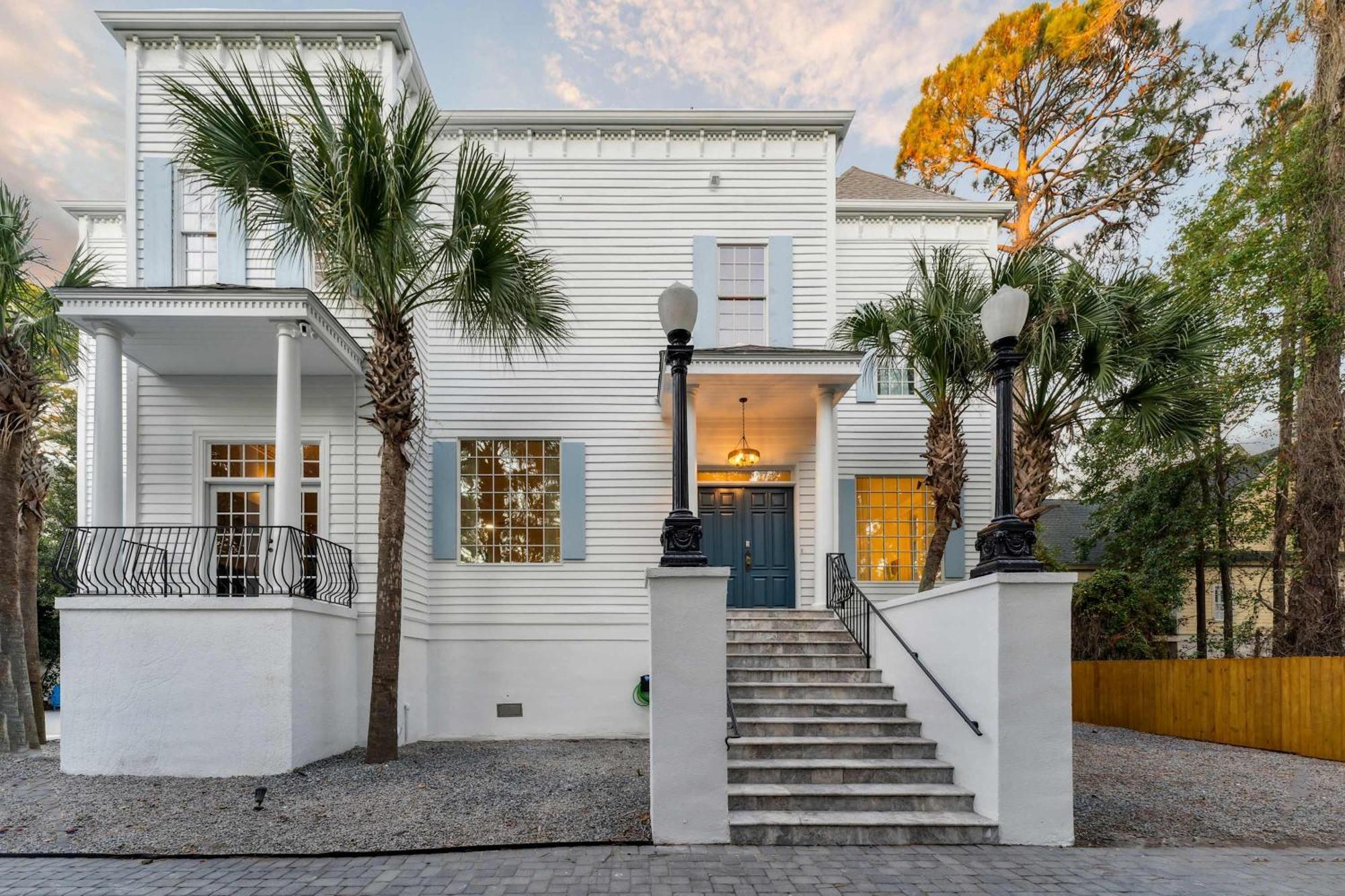 Burkes Mansion - The Epic Experience Hilton Head Island