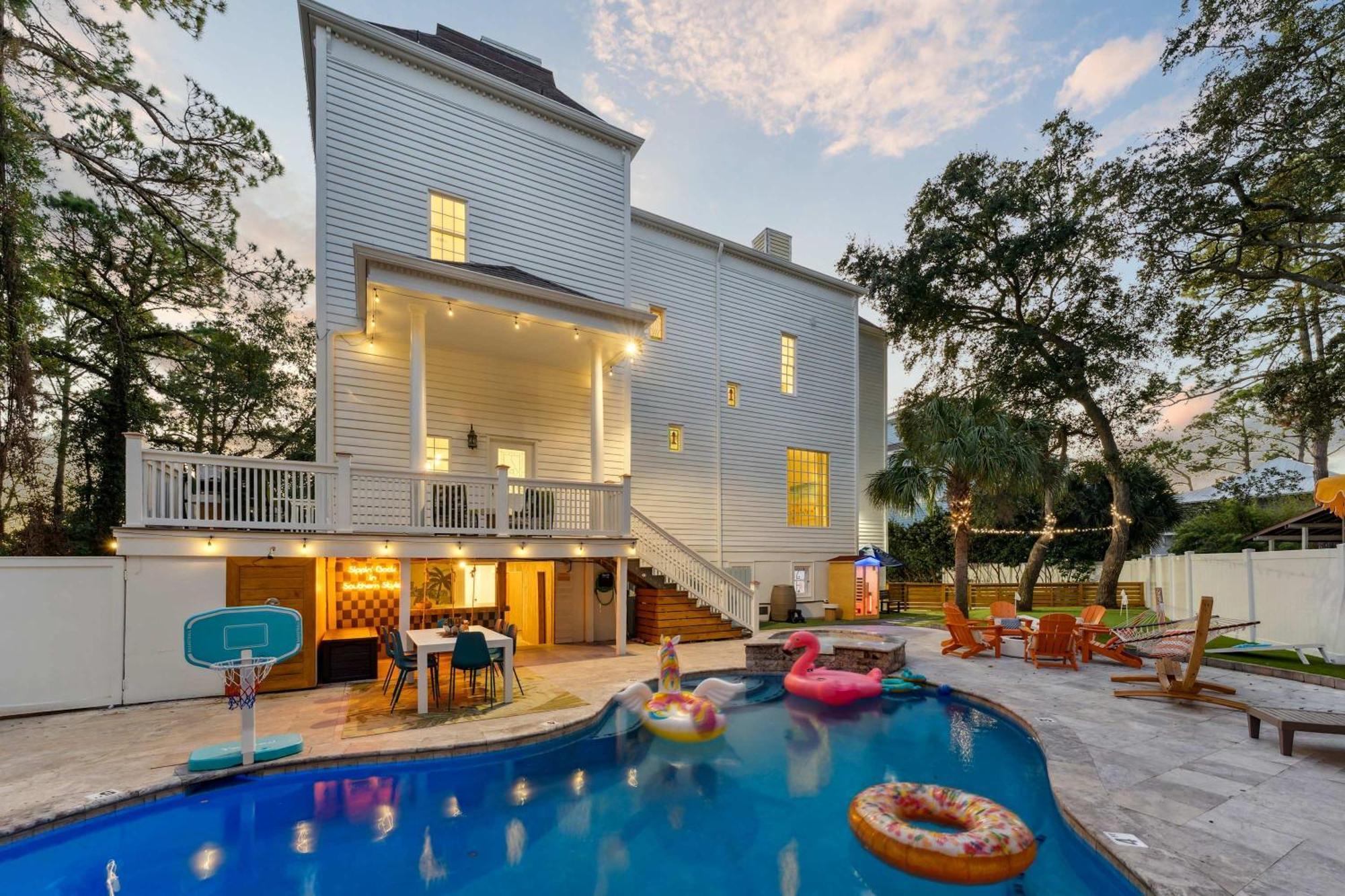 Burkes Mansion - The Epic Experience Holiday home