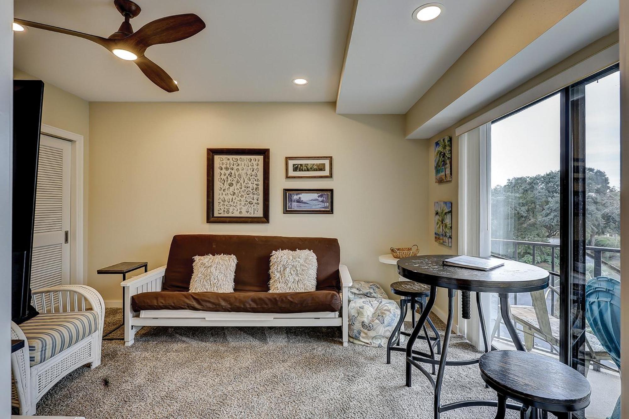 Holiday home Luxury Updated One Br Walk To The Pool & Free Tennis Walk To 60 Shops & Restaurants *