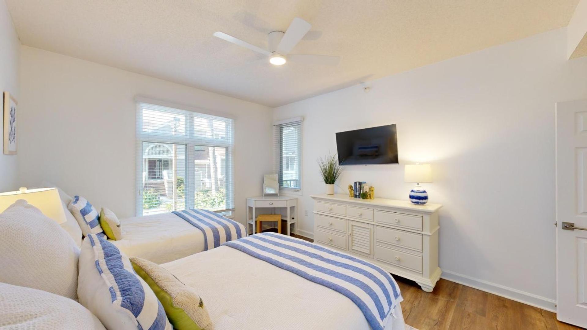 Villa 7645 Huntington