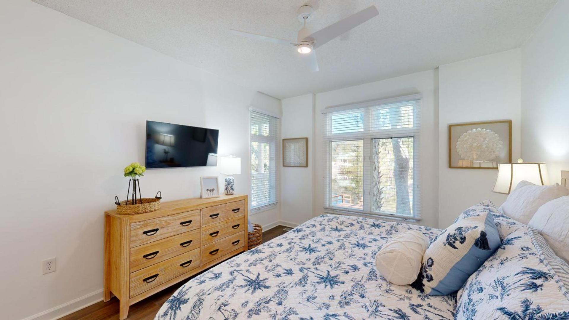 Villa 7645 Huntington
