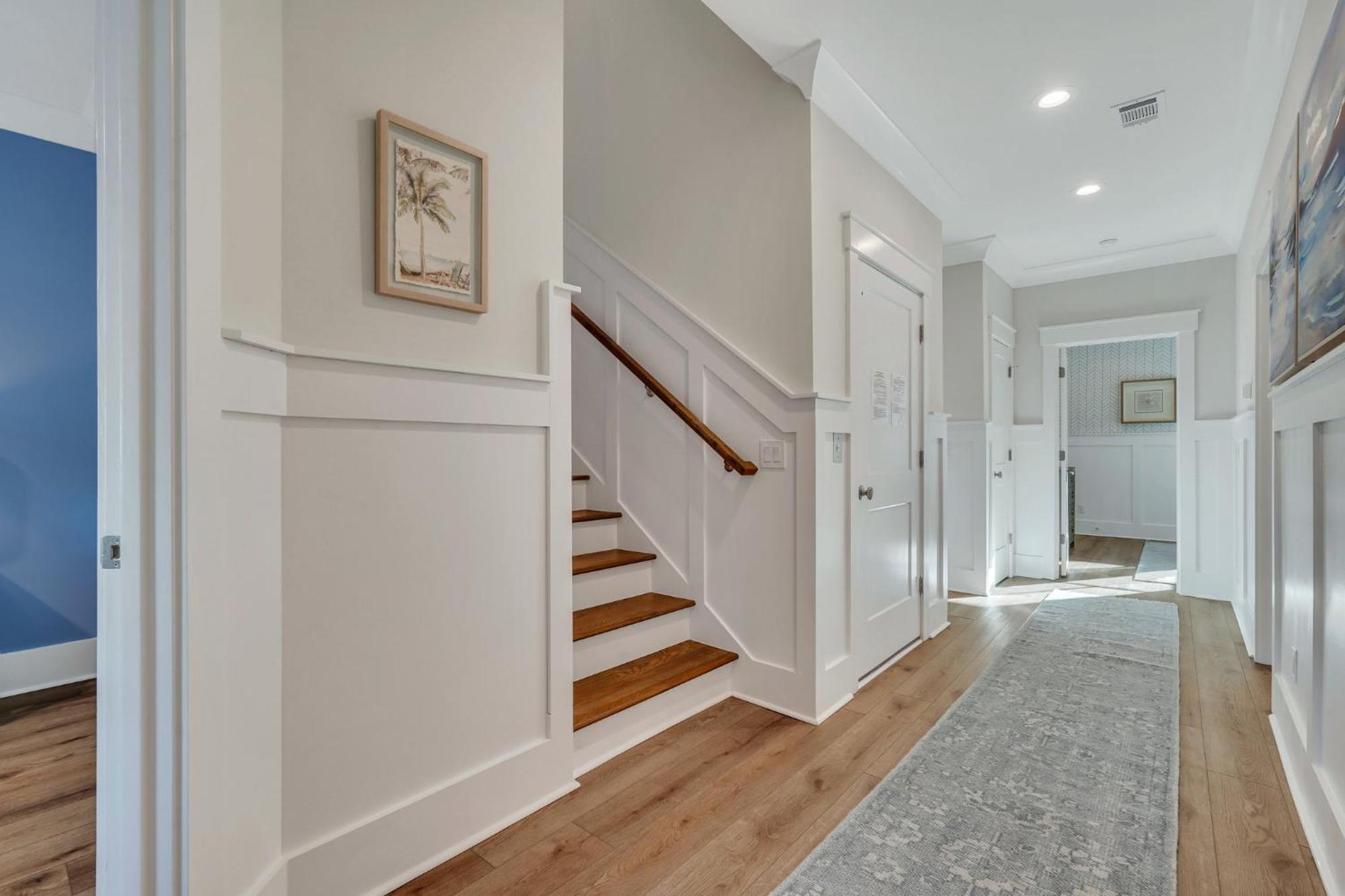 73 Sandcastle Court Pool Elevator Walk To The *