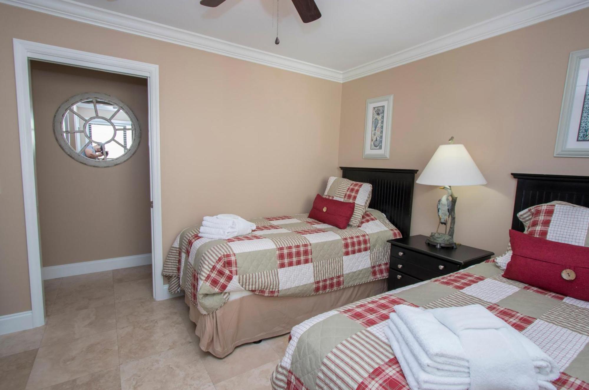Ocean Dunes 301