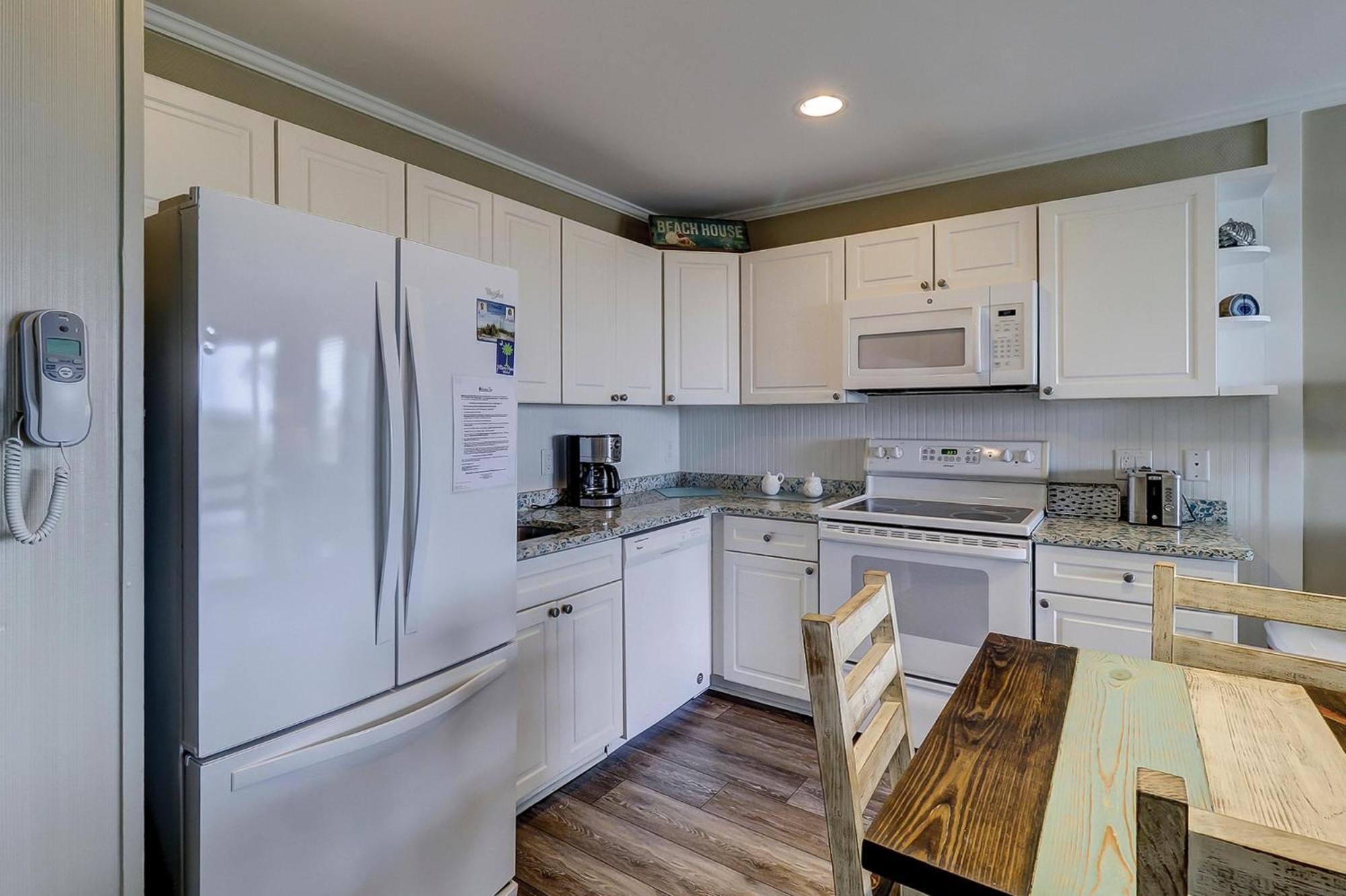 Ocean Dunes 210