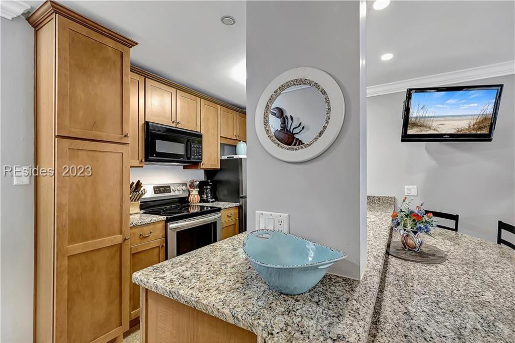 Ocean Dunes 102 *