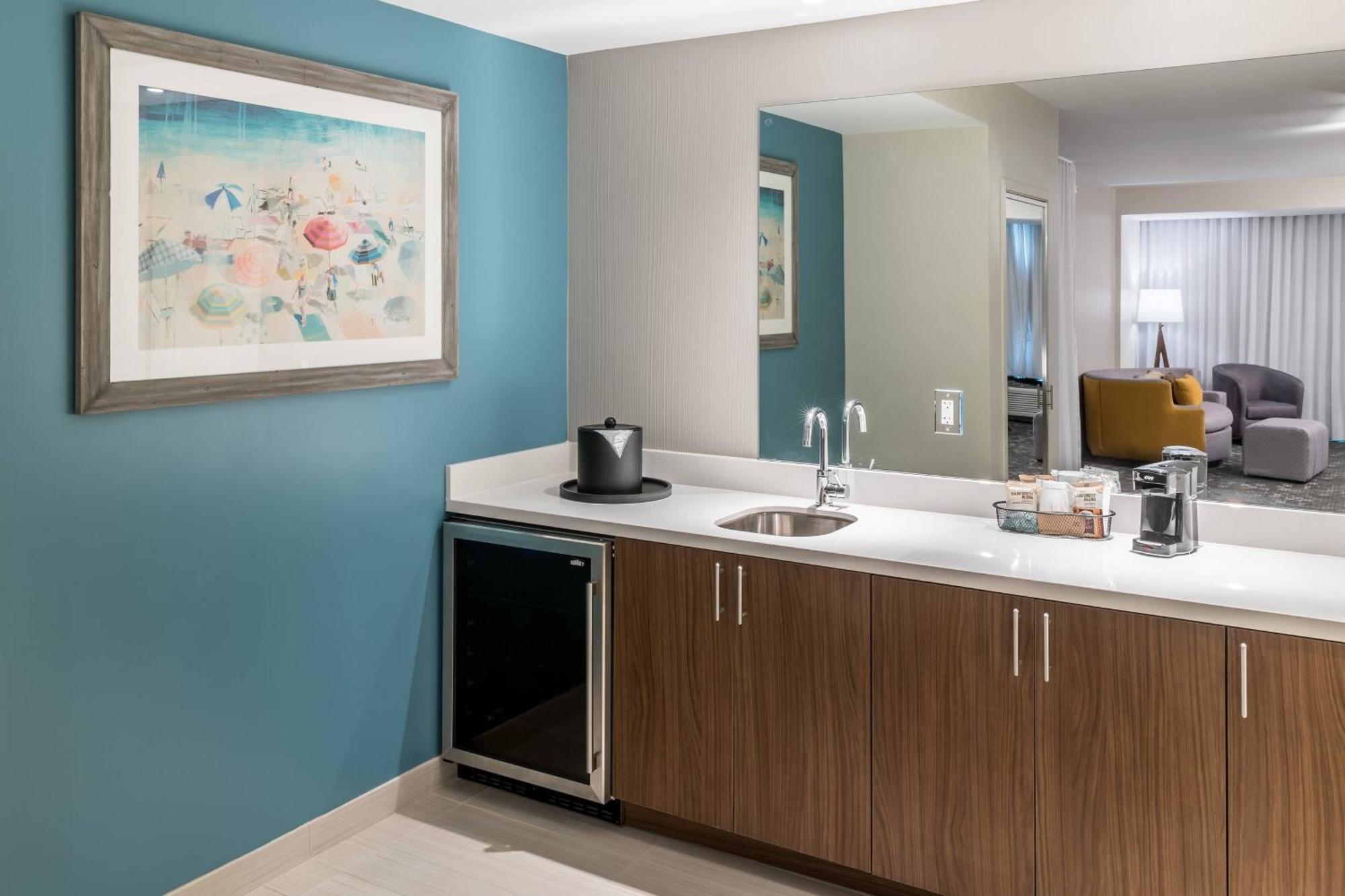 Hotel Courtyard By Marriott 3*